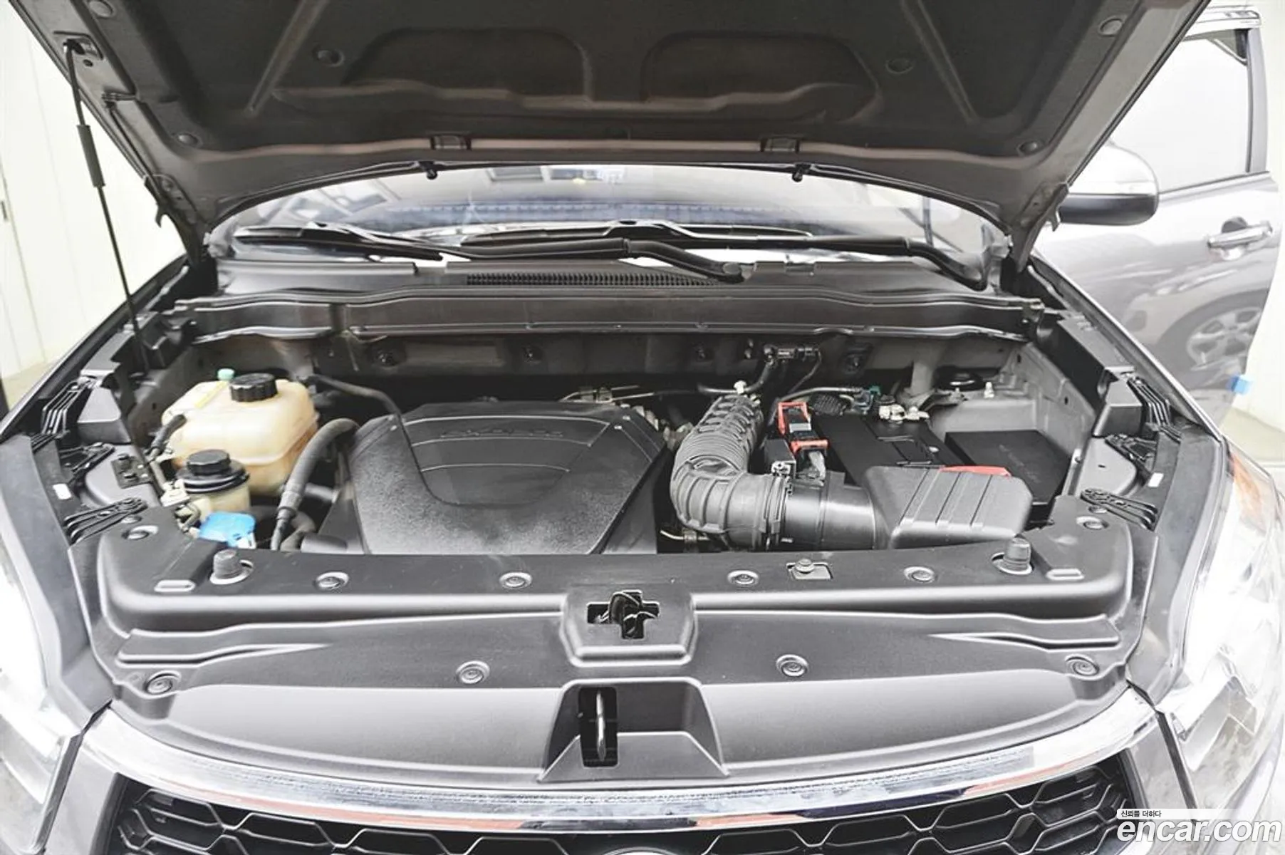 Ssangyong Korando Iii 20 Cvt 2Wd 2014 - фотография 14383780