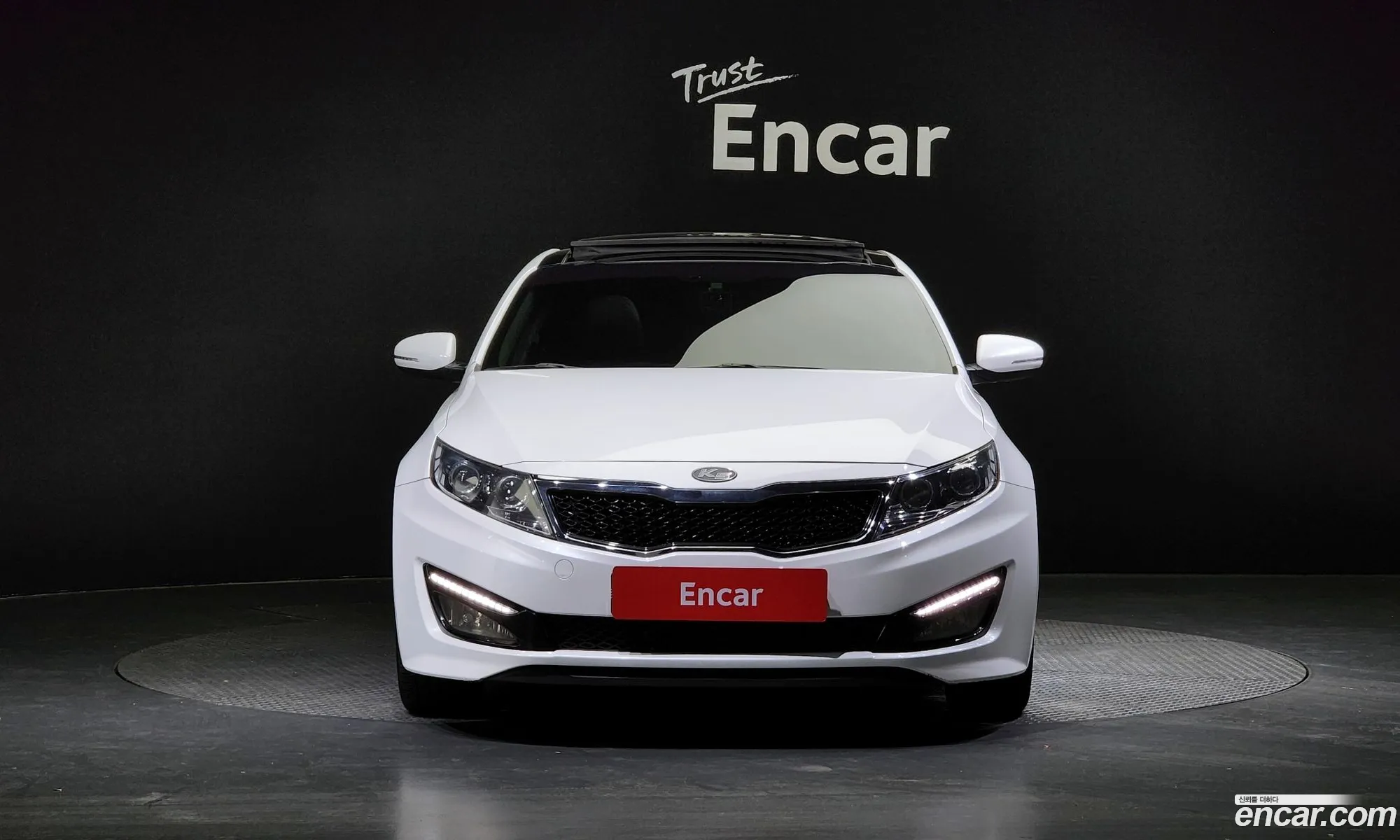 Kia K5 I 20 Prestige 2011 - фотография 11812836