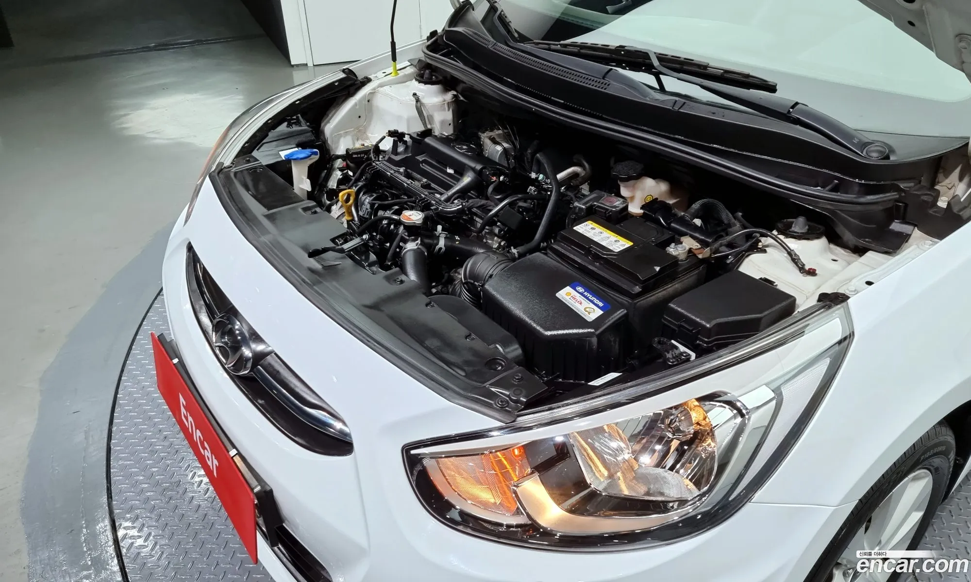 Hyundai Accent 14 Vvt Modern 2017 - фотография 19259222