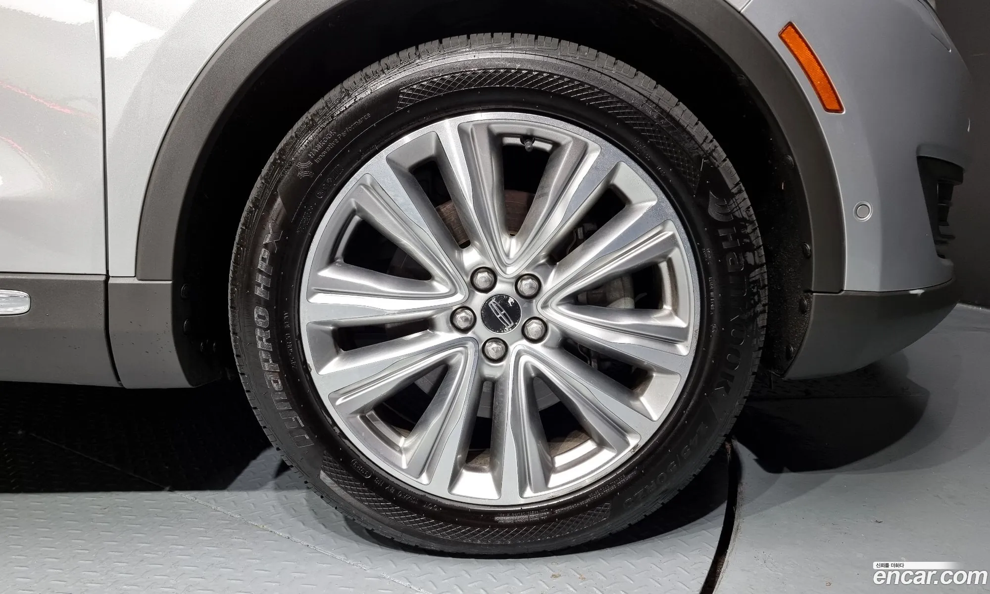 Lincoln Mkx Ii 27 Awd 2016 - фотография 4562522
