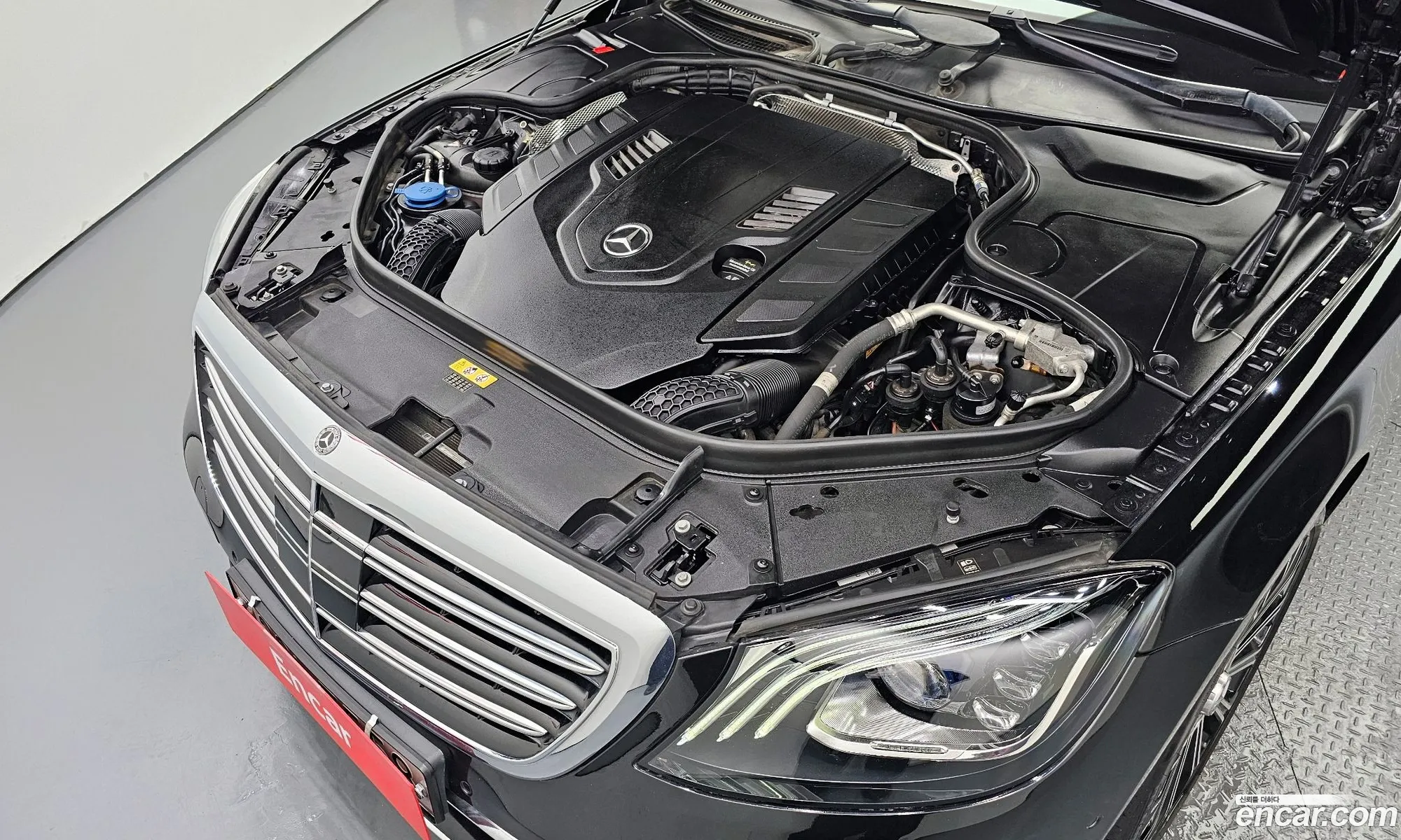 Mercedes-Benz S-Klasse S560L 4Matic 2020 - фотография 12585946