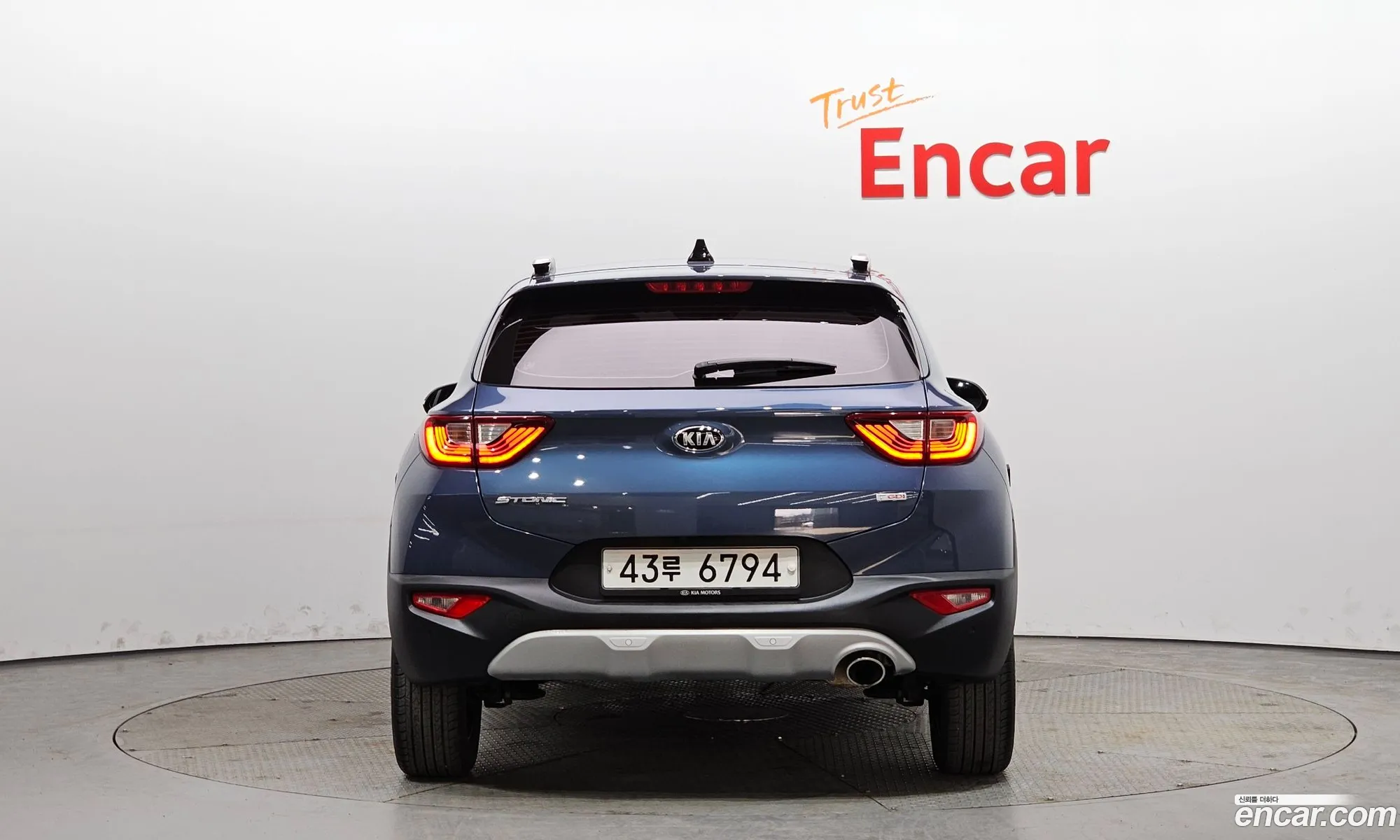 Kia Stonic Stonic 10 Turbo 2019 - фотография 16253215