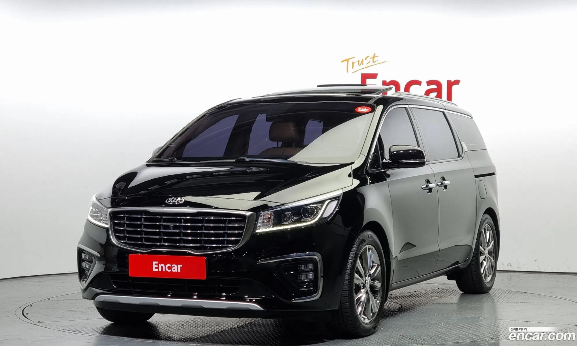 Kia Carnival Iii 7-Seater Limousine 2019 - фотография 11070712