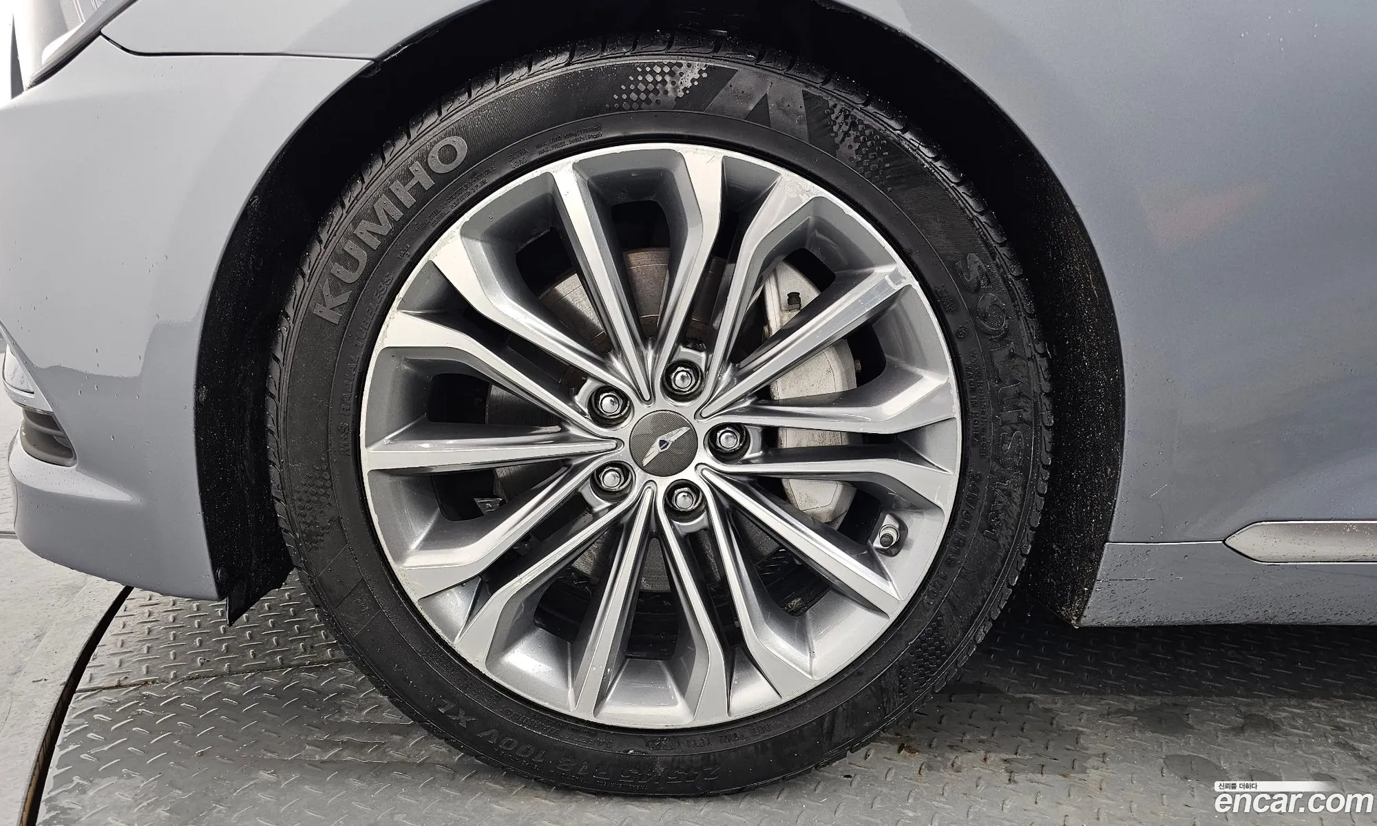Hyundai Genesis Ii G330 Premium Awd 2015 - фотография 12761048