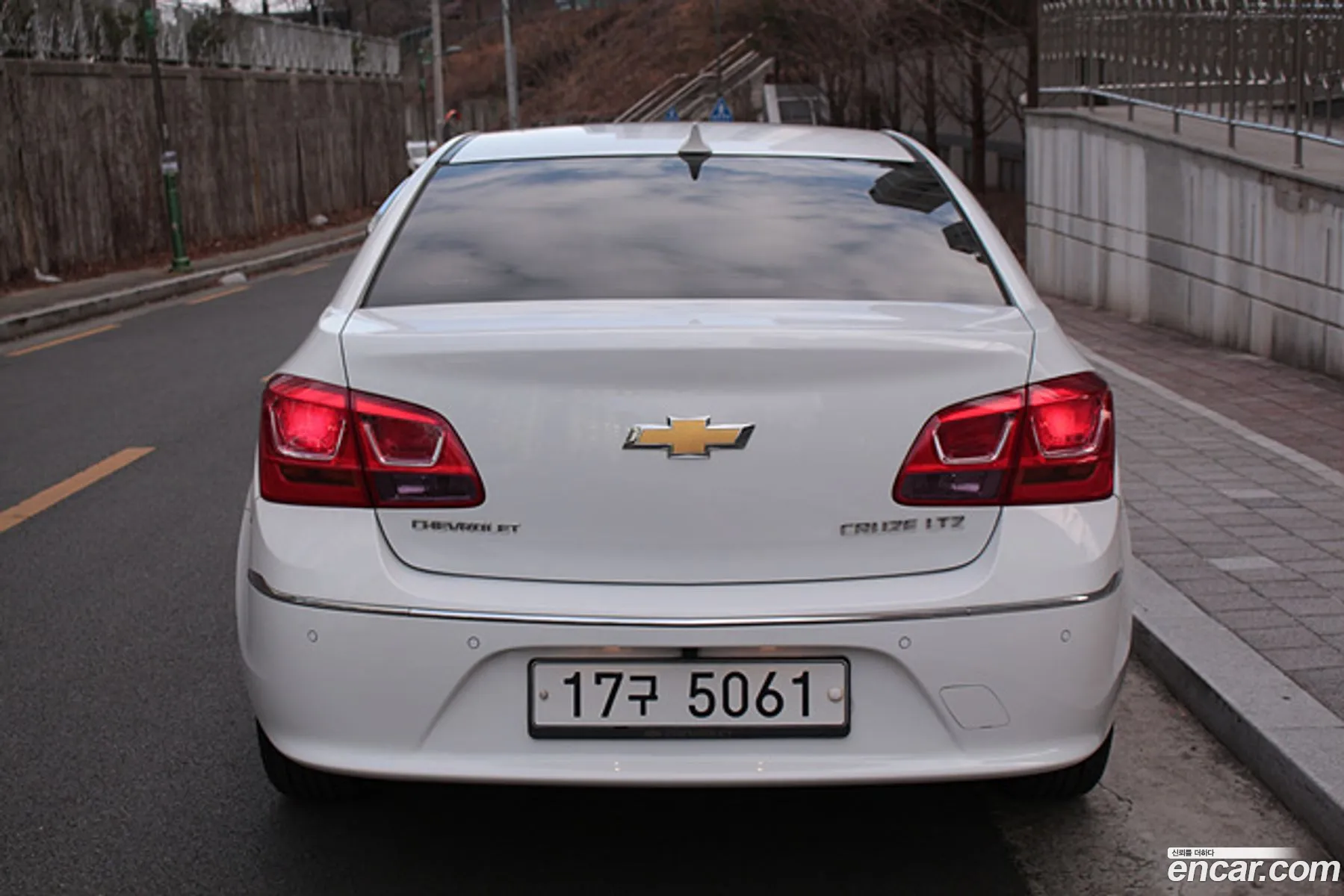 Chevrolet Cruze 18 Ltz 2015 - фотография 4716044
