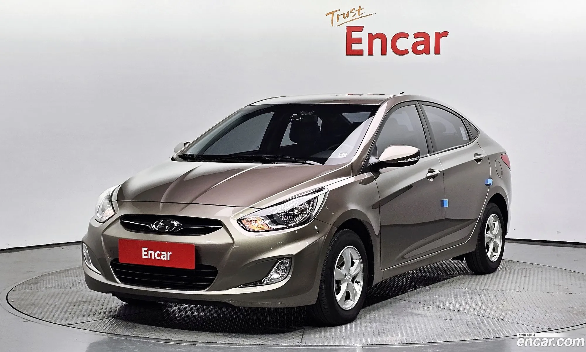 Hyundai Accent New Model 14 Vvt Modern - фотография 12139991