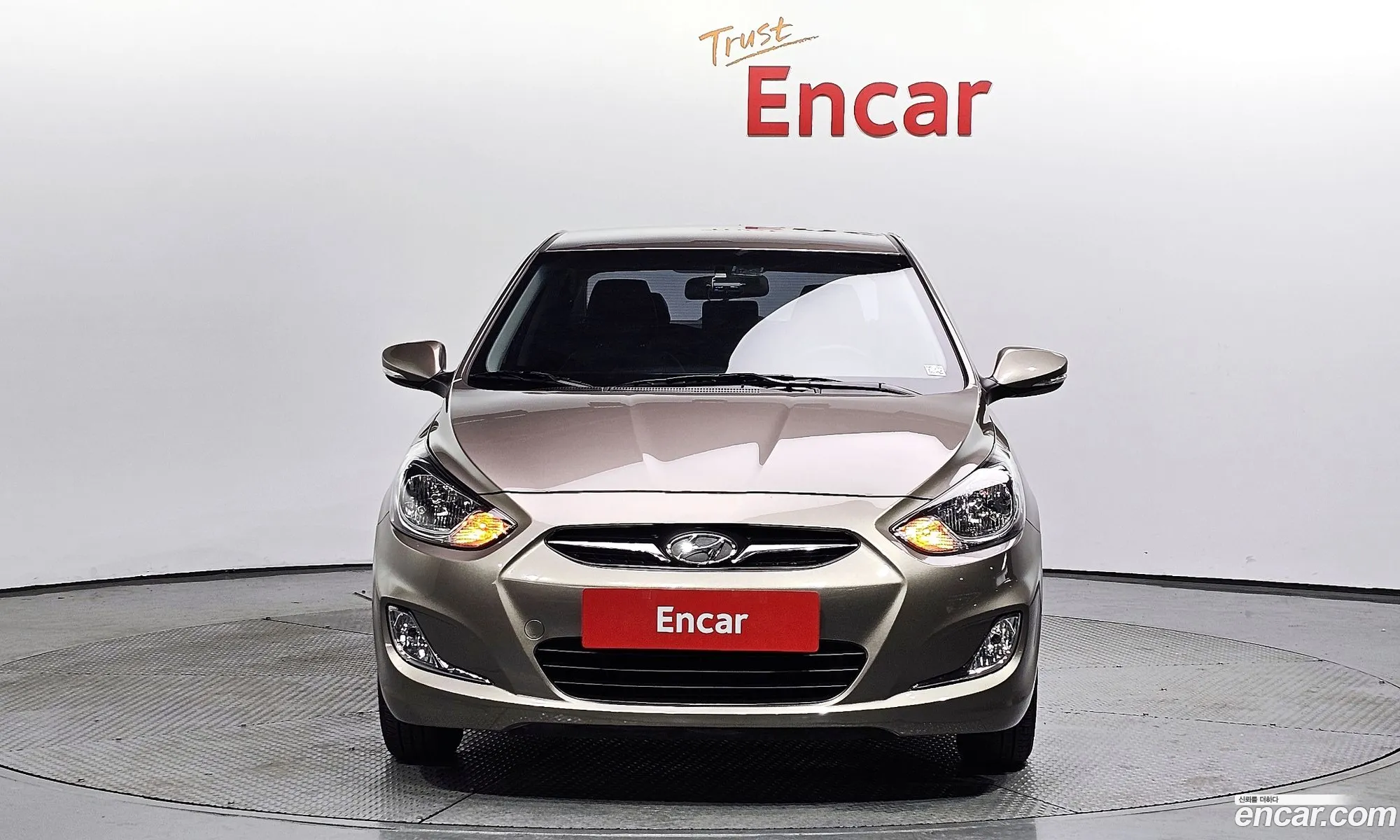 Hyundai Accent New Model 14 Vvt Modern - фотография 12139994