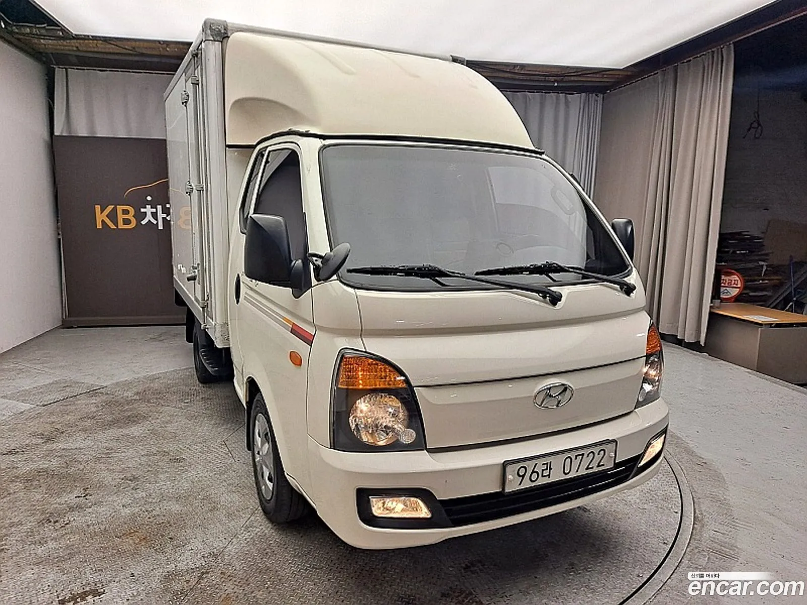 Porter Ⅱcargo Truck 1 Ton Super Cab Electric Ev - фотография 16322976