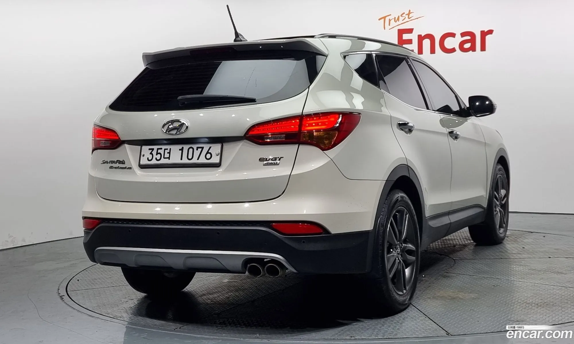 Hyundai Santa Fe Iii Diesel E-Vgt 20 2Wd Exclusive 2013 - фотография 17466703