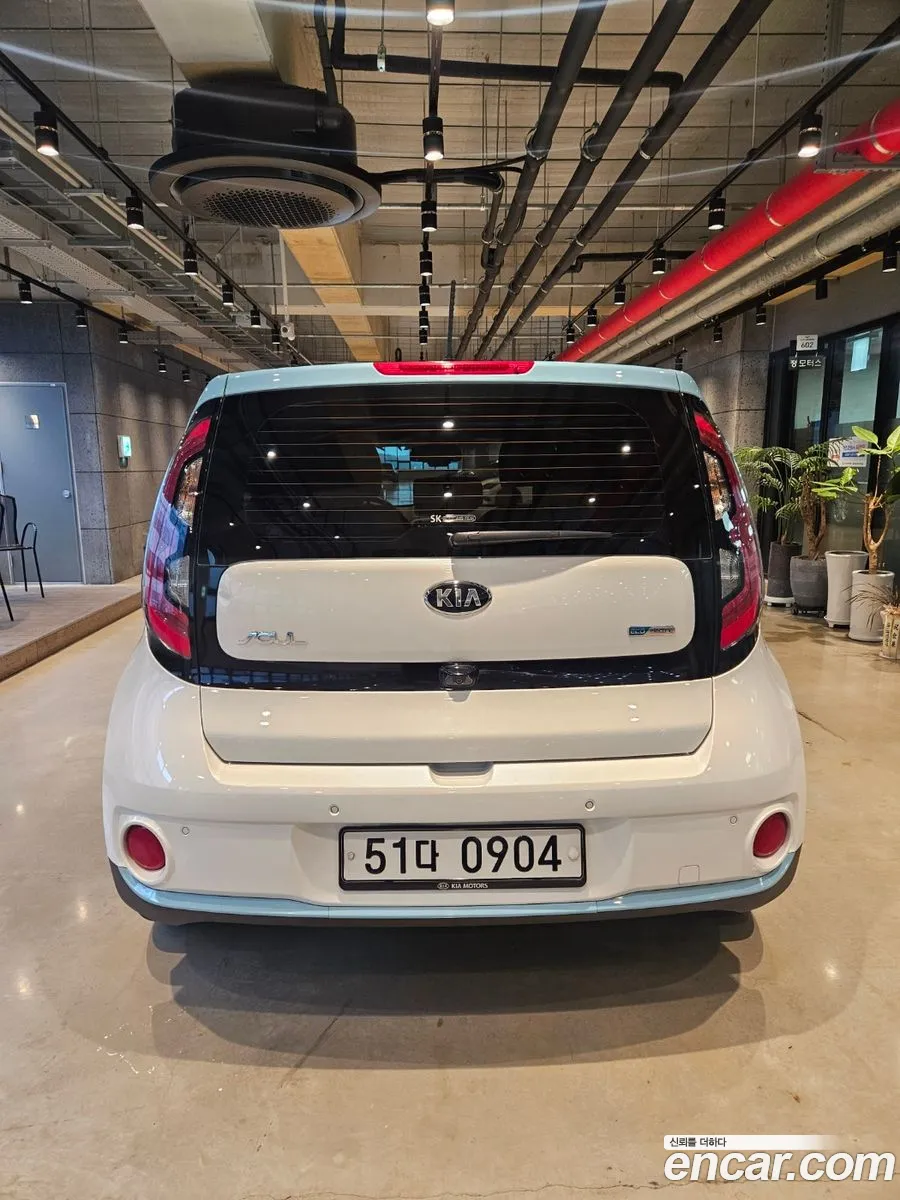 Kia Soul Ii Ev 2016 - фотография 13429518