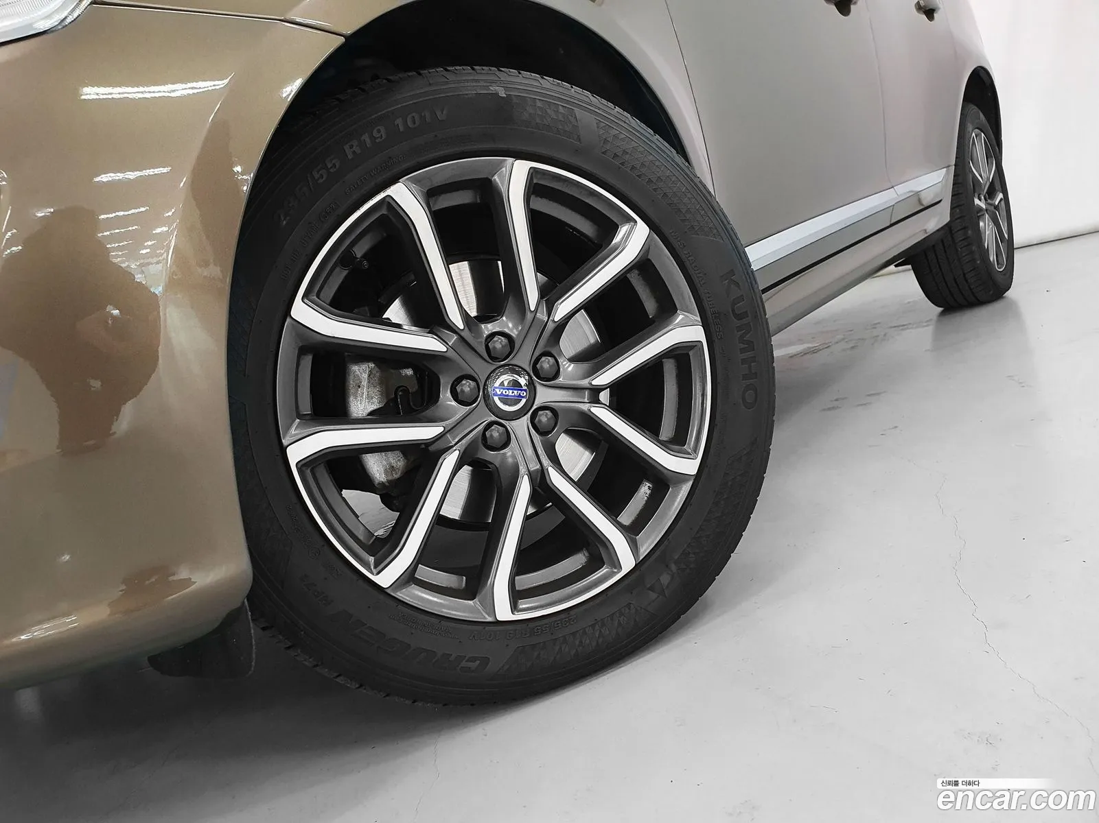 Volvo Xc60 I D5 Awd 2016 - фотография 4504382