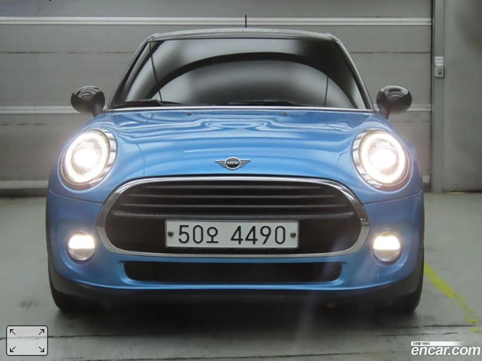 Mini Cooper 5-Door Basic Model 2018 - фотография 4665287