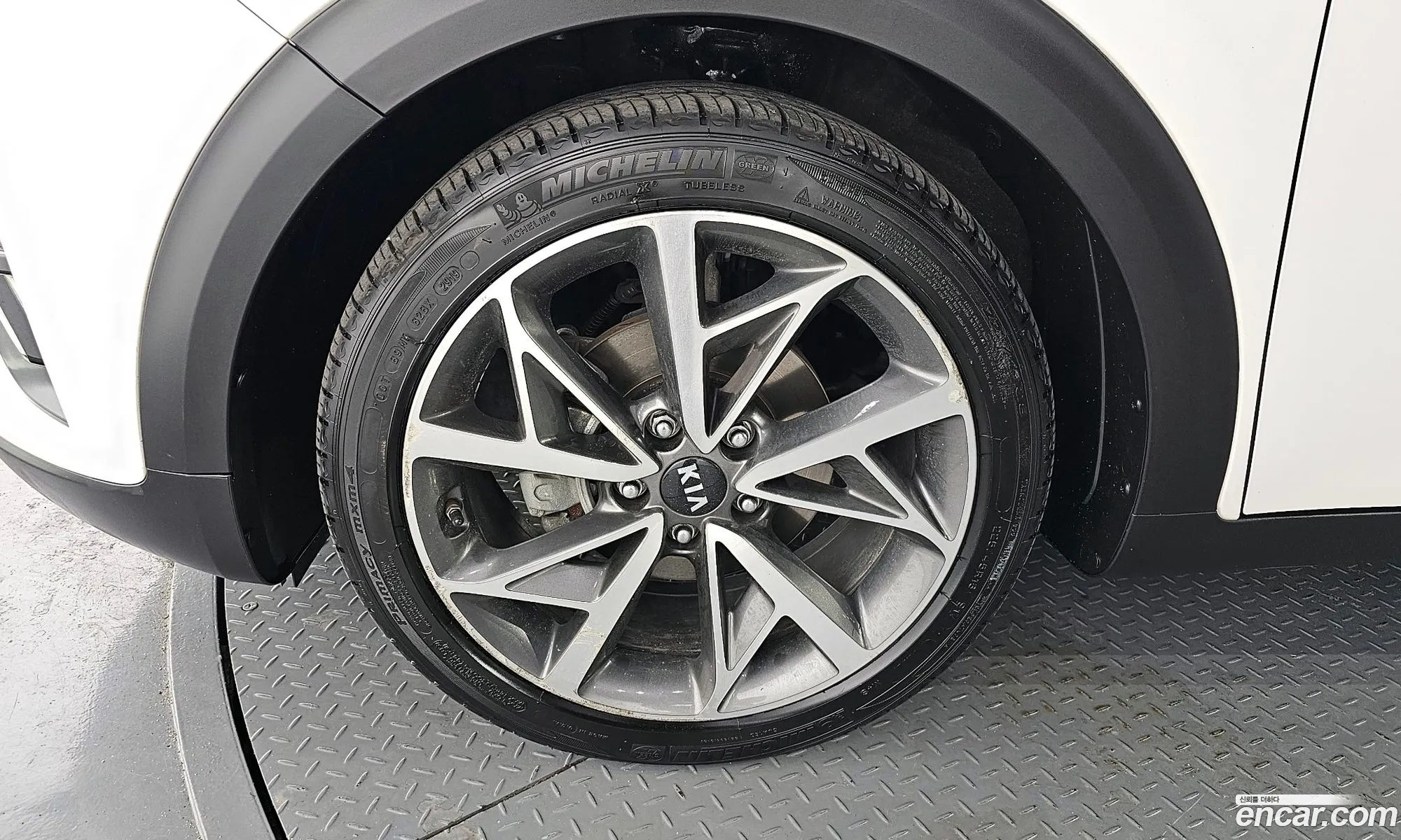 Kia Niro I 16 Hev 2020 - фотография 12445675