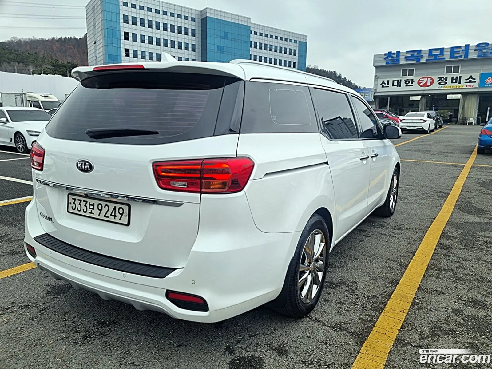 Kia Carnival Iii 9-Seater Noblesse Special 2019 - фотография 19777770