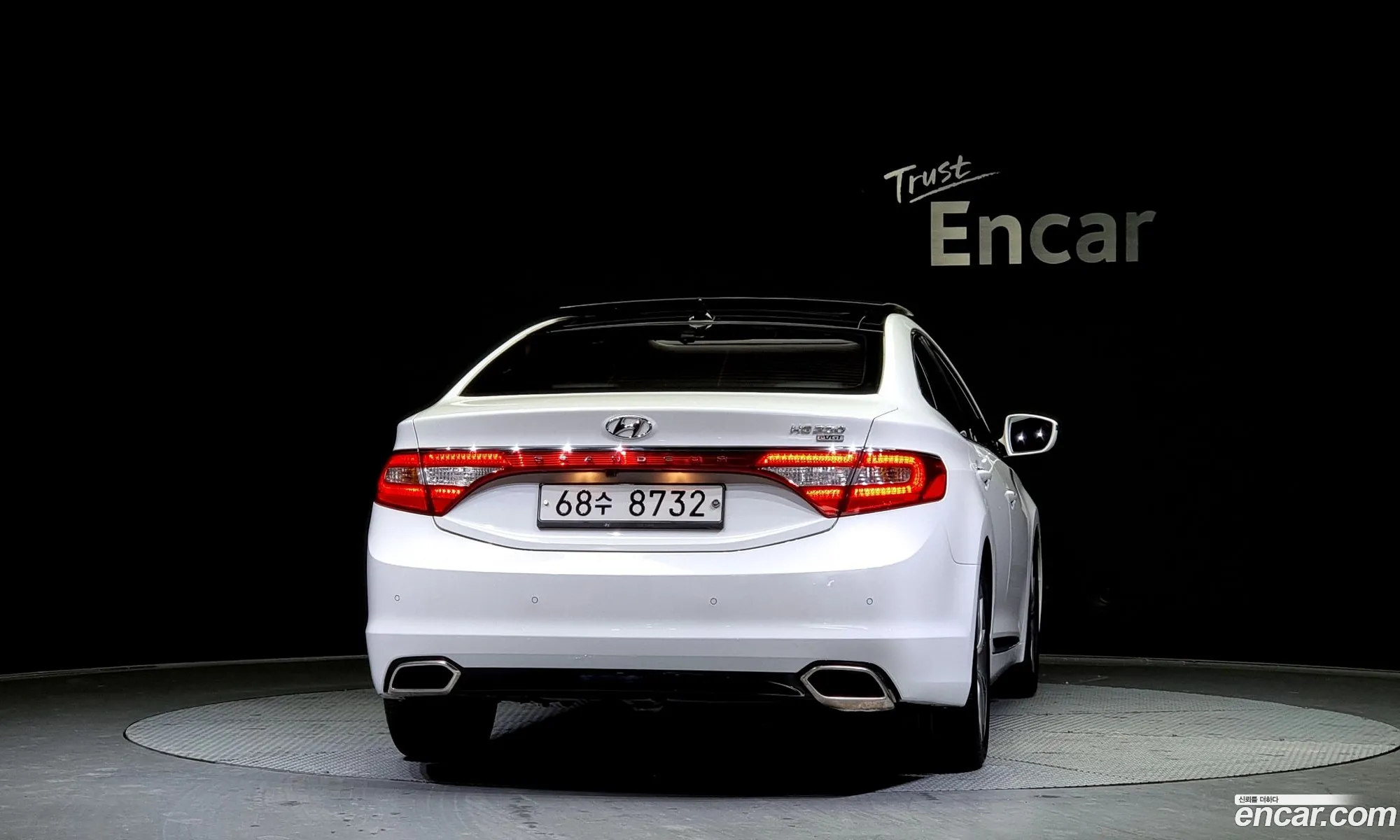 Hyundai Grandeur V Hg220 Diesel Premium 2015 - фотография 18432333