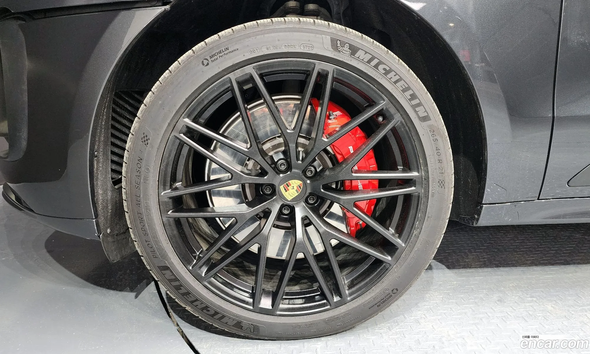 Porsche Macan 29 Gts 2023 - фотография 3903128