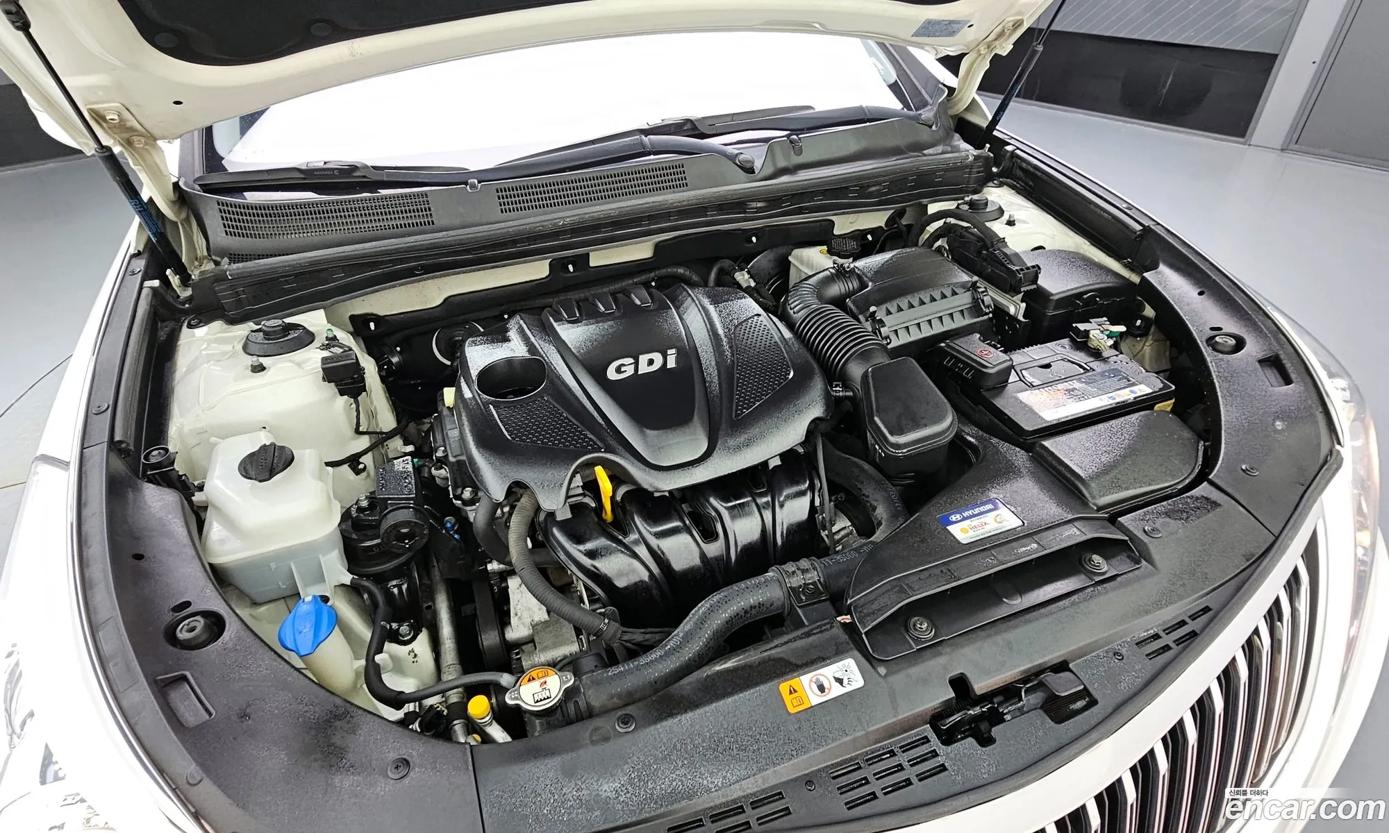 Hyundai Grandeur V Hg240 Modern 2014 - фотография 18418624