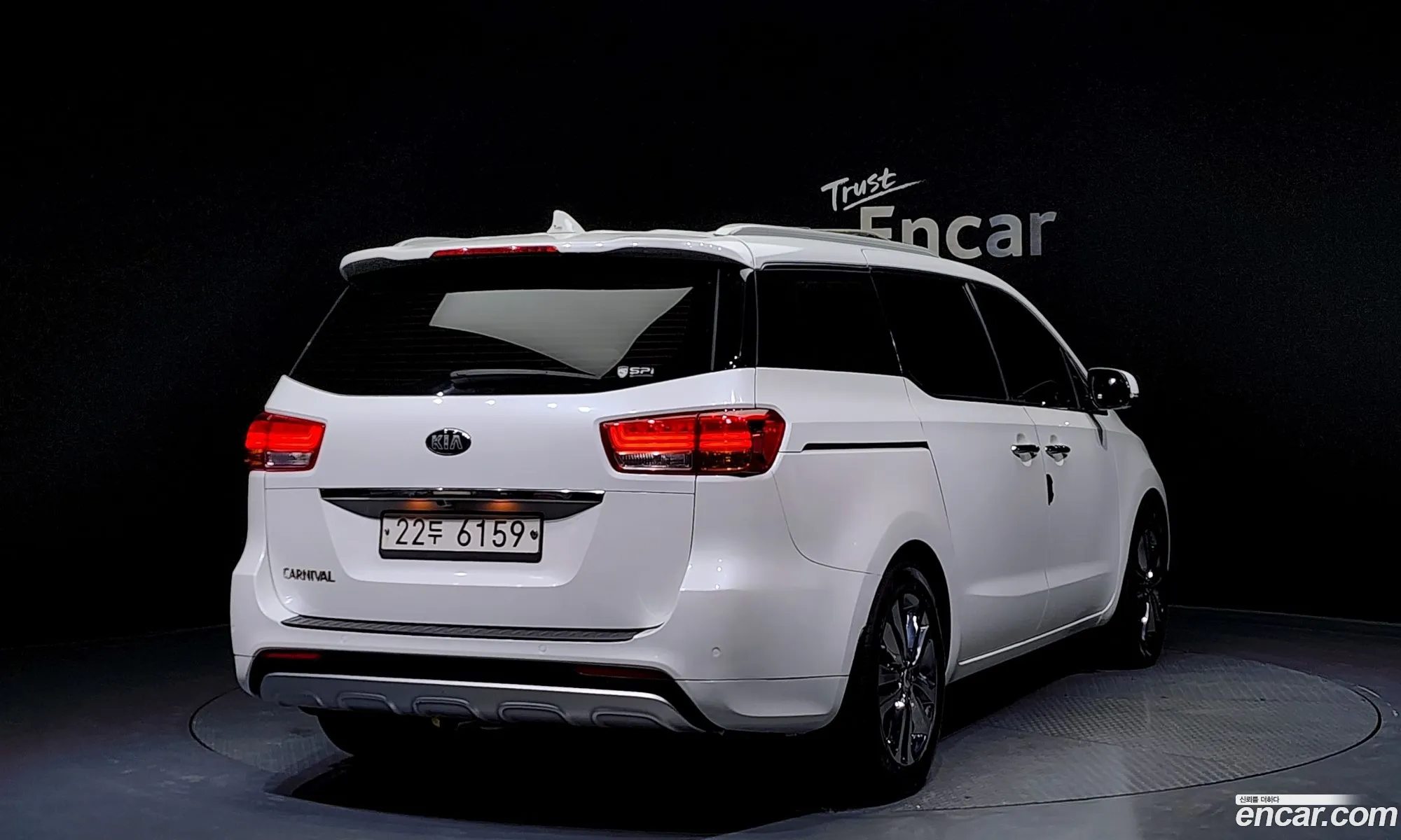 Kia Carnival 9-Seater Noblesse Special 2018 - фотография 13565675