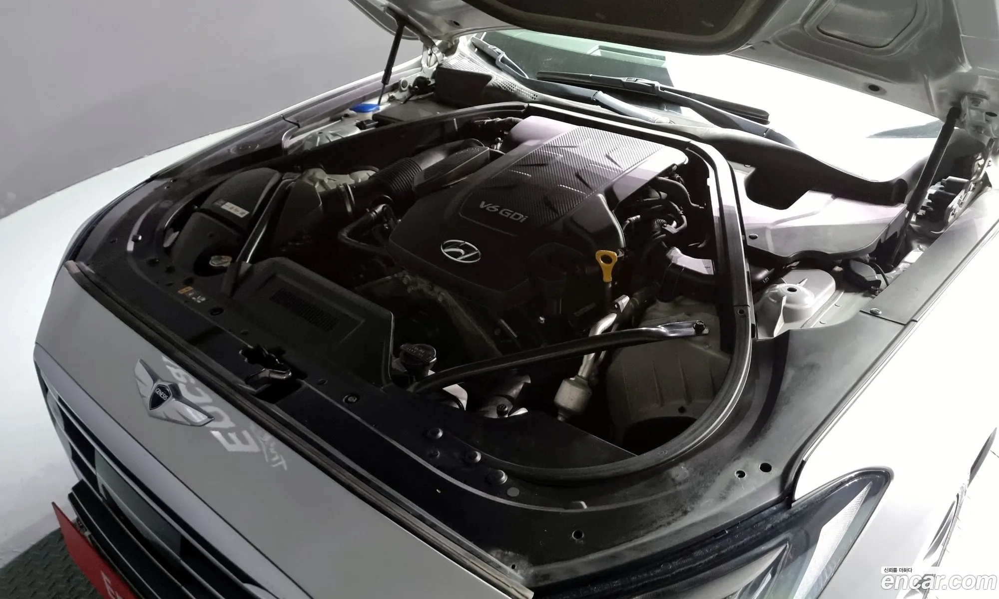 Hyundai Genesis Ii G330 Premium Awd 2015 - фотография 15997188