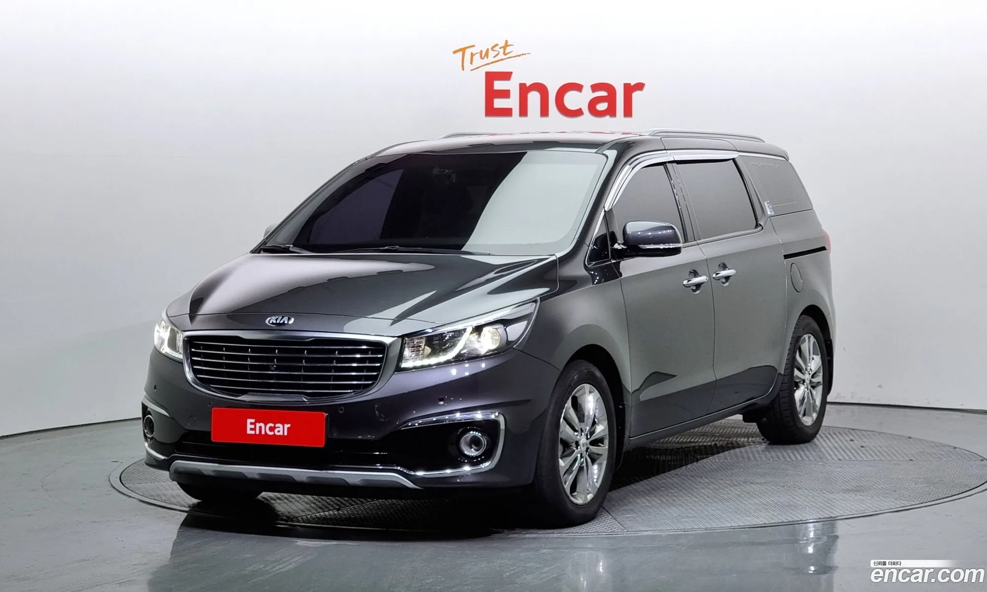 Kia All New Carnival 9-Seater Noblesse - фотография 11302596