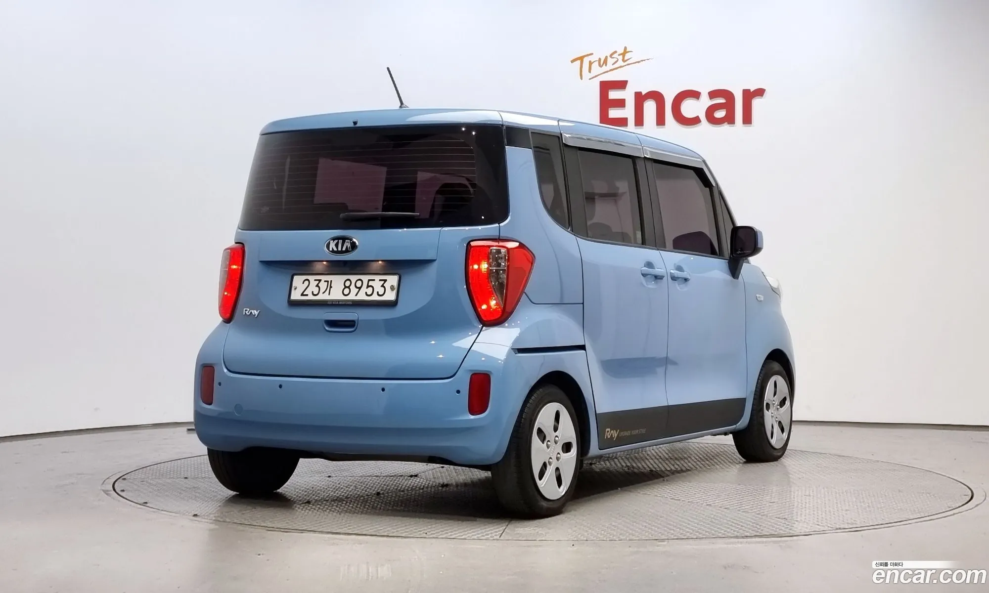 Kia Ray Deluxe 2015 - фотография 11908895