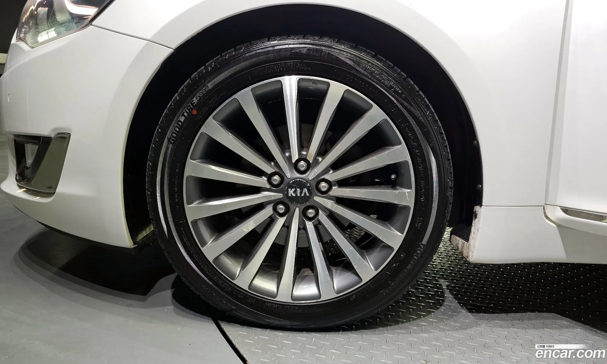 Kia K7 Vg I 24 Gdi Prestige Special 2013 - фотография 12412308