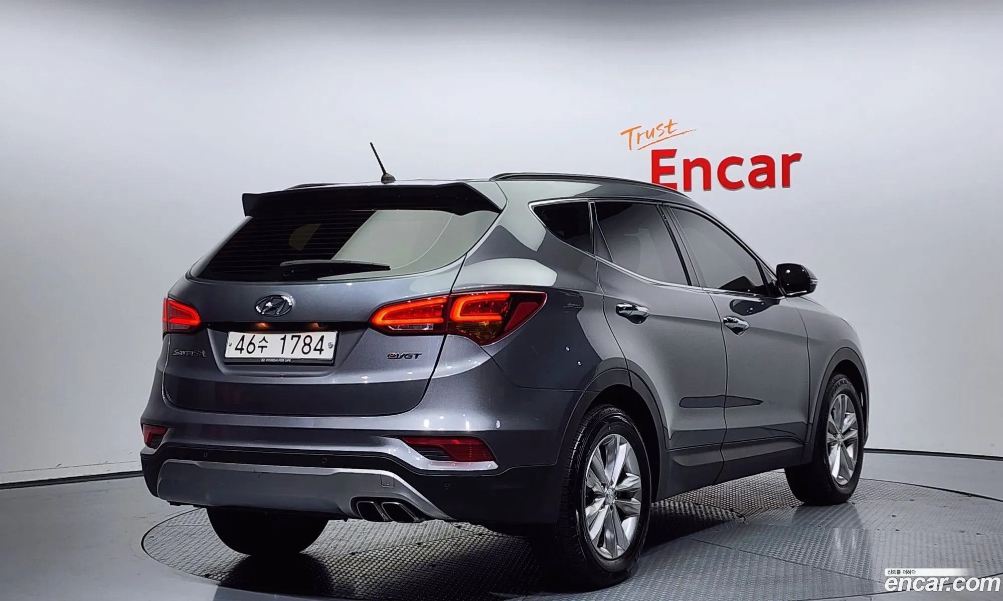 Hyundai Santa Fe Iii Diesel 20 2Wd 2016 - фотография 19738188