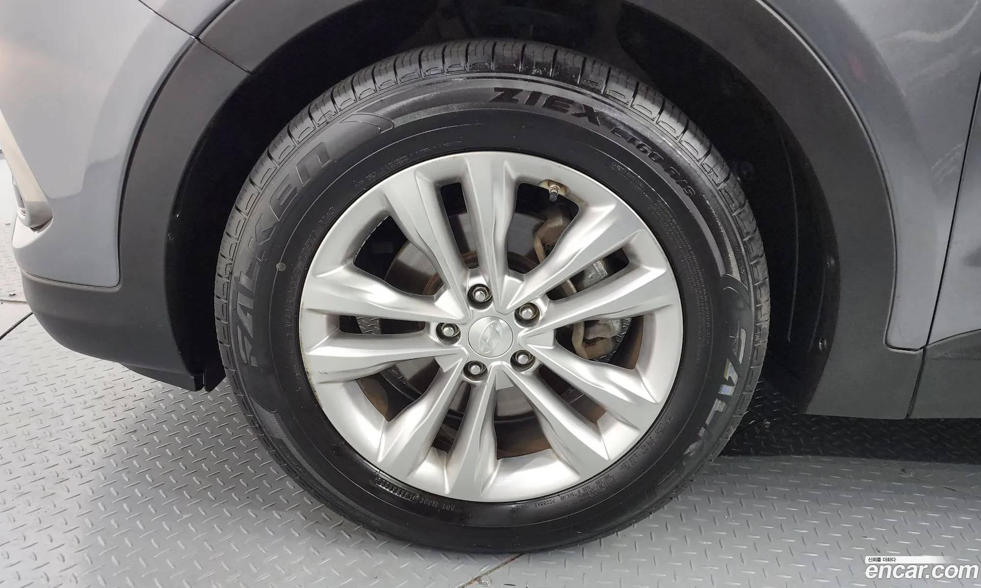 Hyundai Santa Fe Iii Diesel 20 2Wd 2016 - фотография 19738191