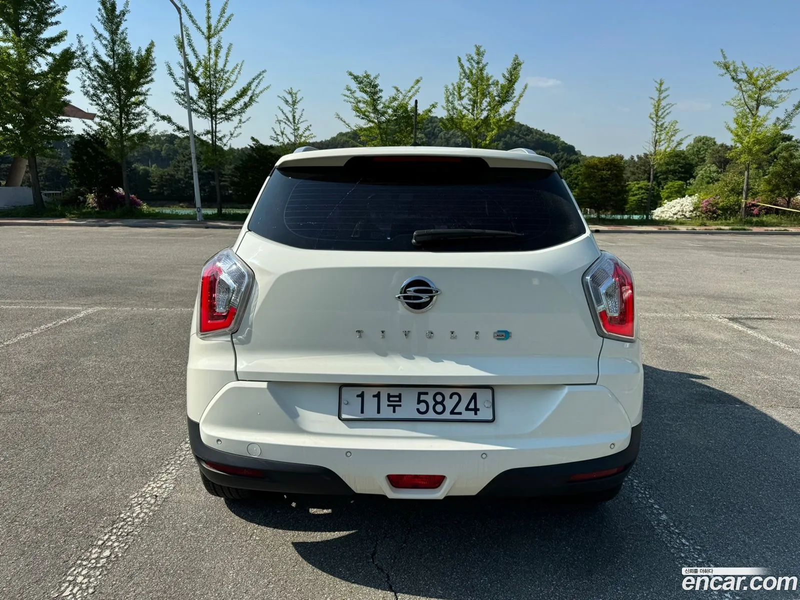 Ssangyong Tivoli Tivoli Diesel Lx 2Wd 2016 - фотография 17505277