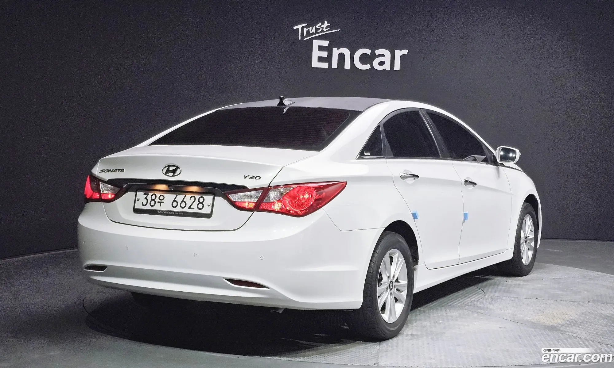 Hyundai Sonata Lpi Top 2011 - фотография 12564012
