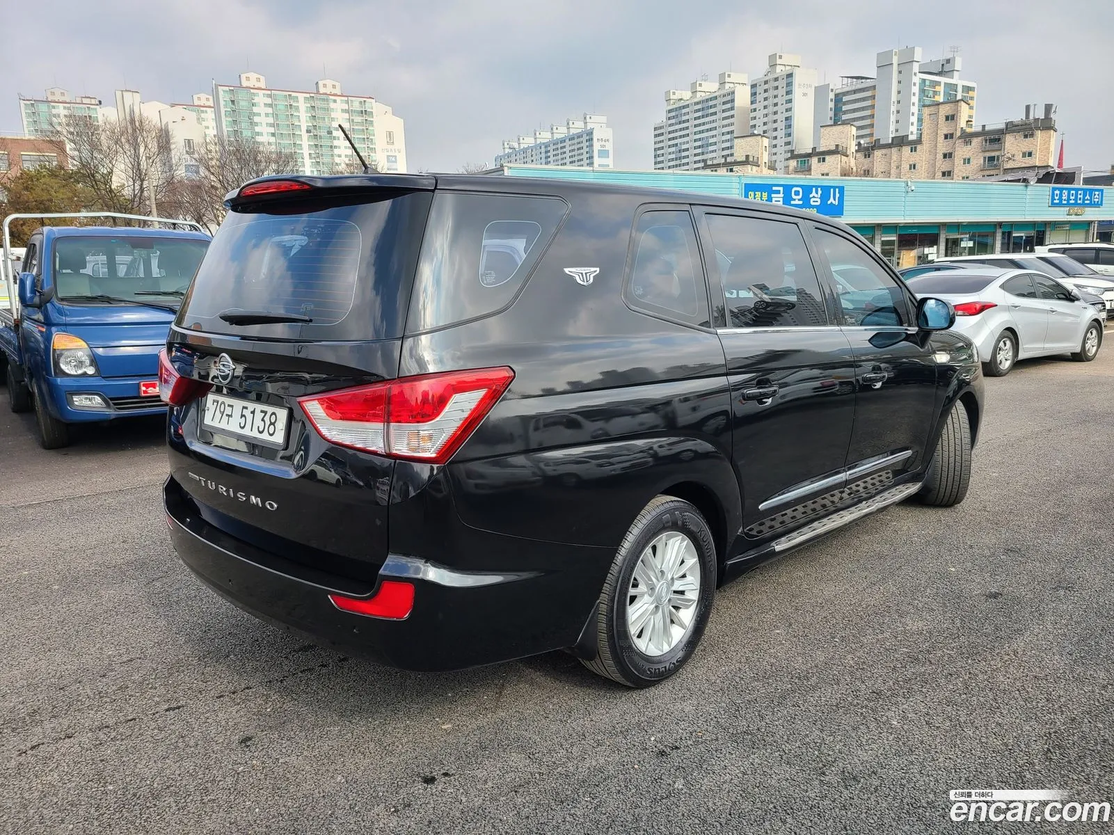 Ssangyong Korando Iii 2Wd Lt 11-Seater 2015 - фотография 17505350