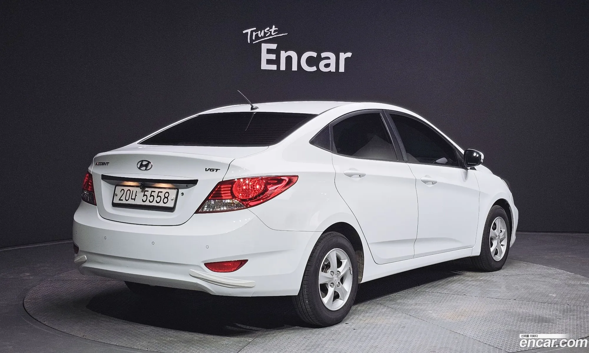 Hyundai Accent Diesel 16 Vgt Premier 2012 - фотография 15922207