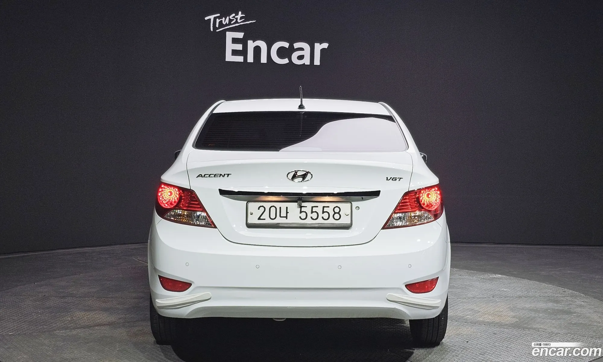 Hyundai Accent Diesel 16 Vgt Premier 2012 - фотография 15922211