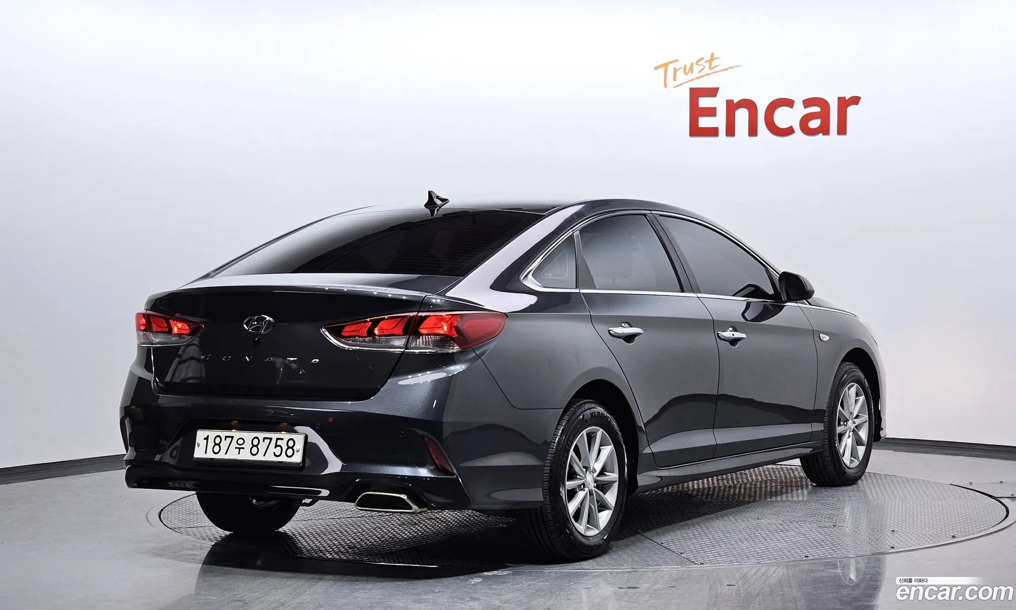 Hyundai Sonata New Rise Lpi Style - фотография 12003232