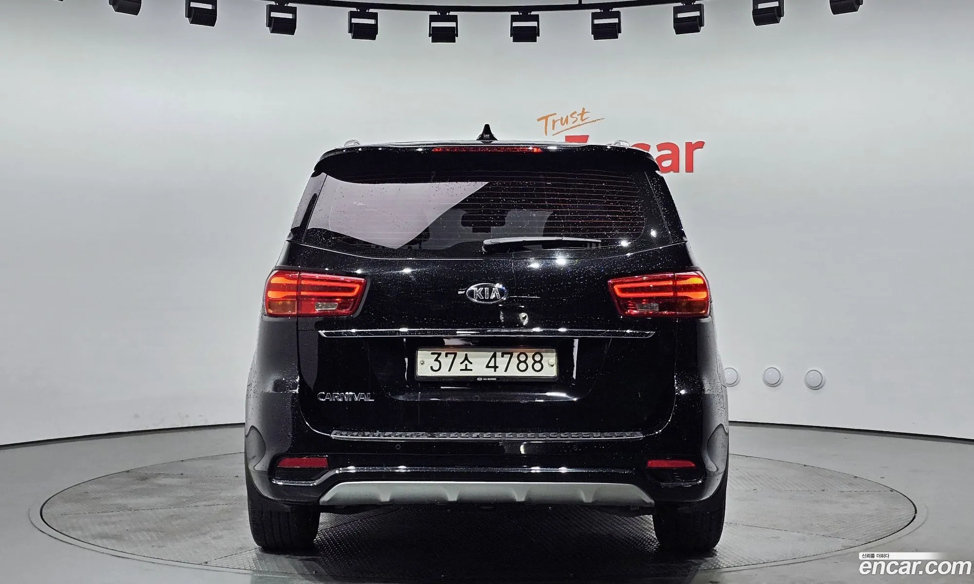 Kia Carnival Iii 9-Seater Noblesse 2019 - фотография 11217387