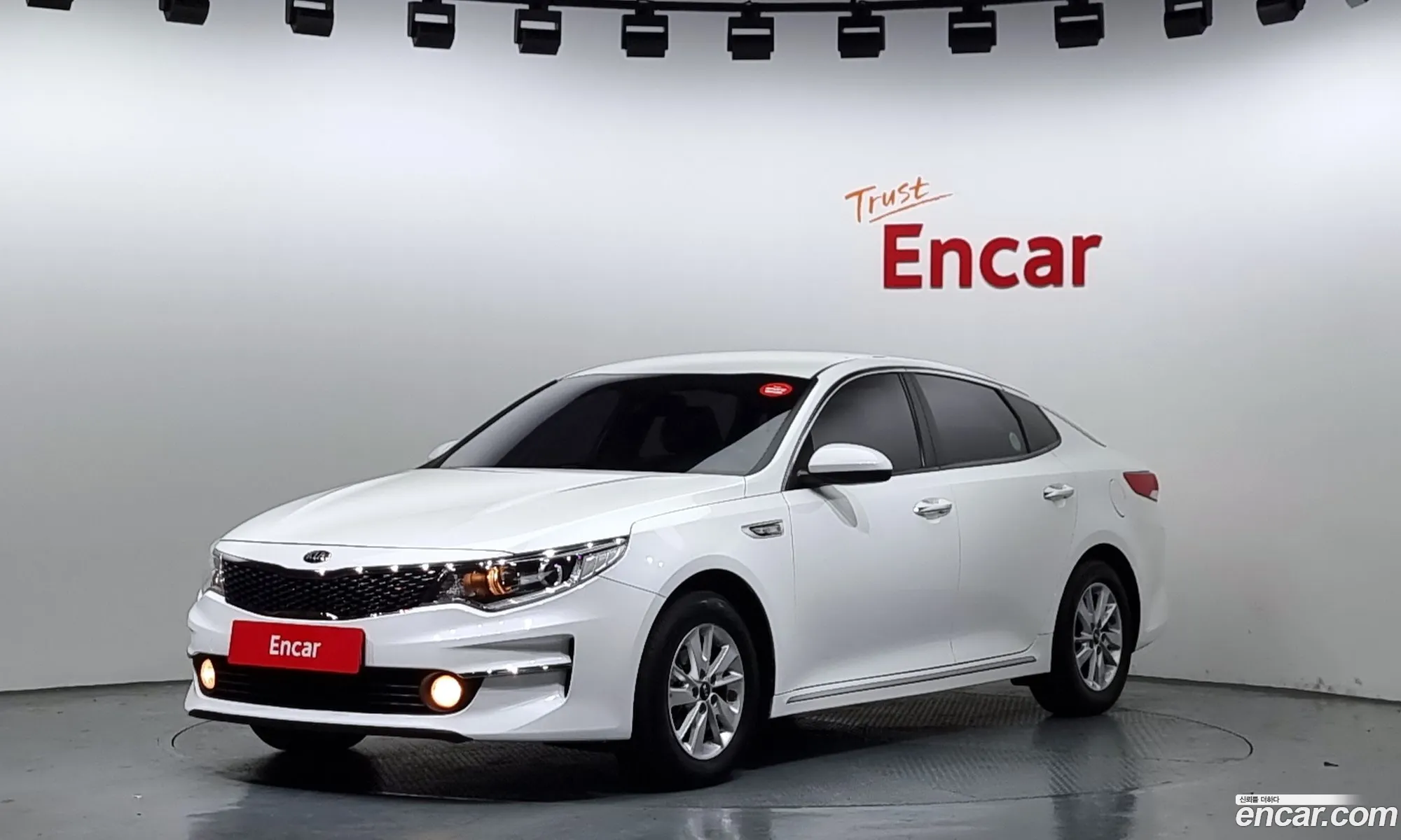 Kia K5 Ii Lpi Mx 2017 - фотография 11848739