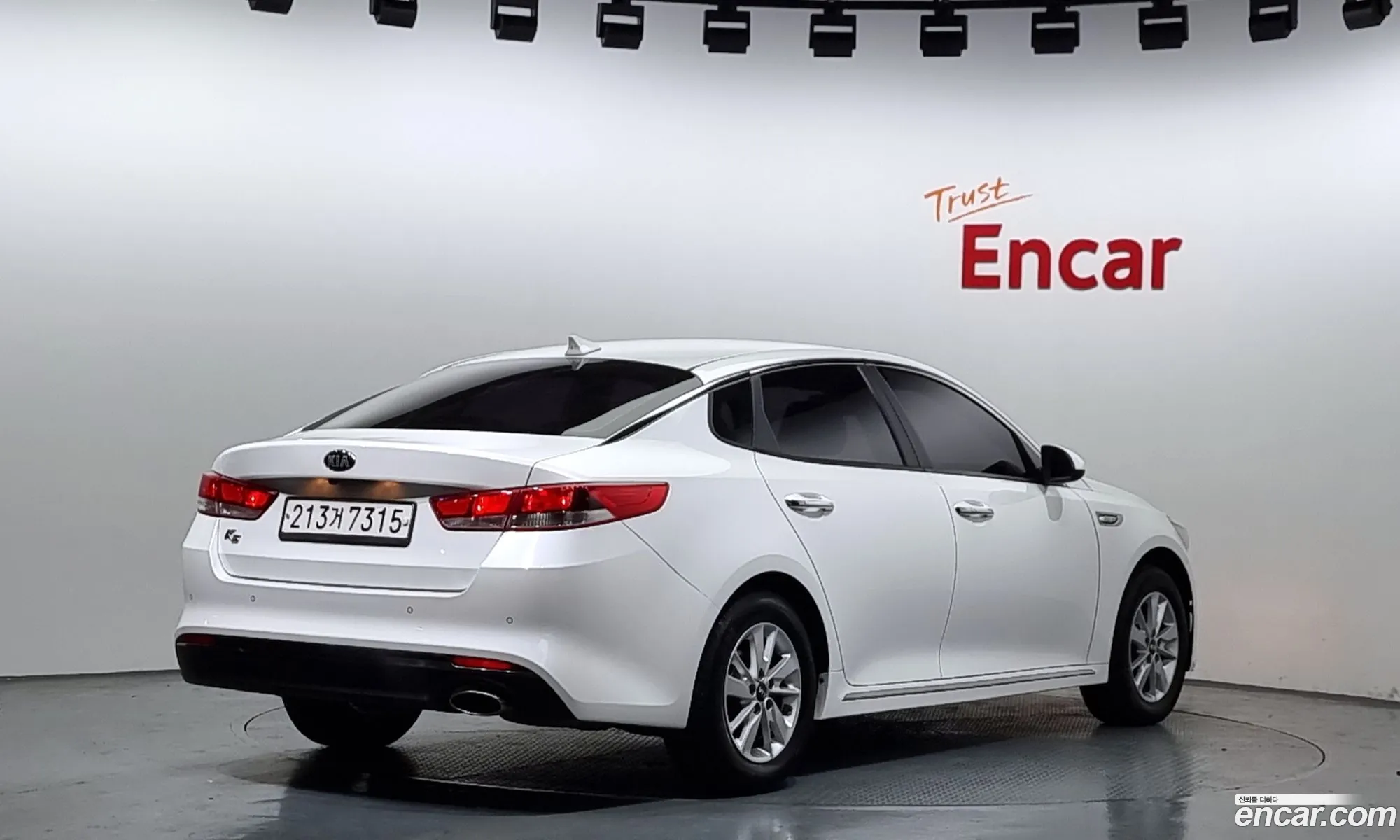 Kia K5 Ii Lpi Mx 2017 - фотография 11848740
