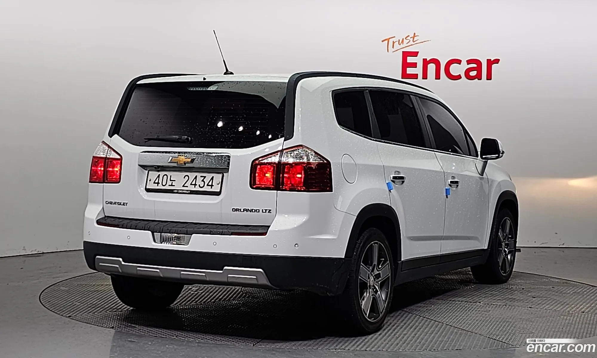Chevrolet Orlando 20 Diesel Ltz 2014 - фотография 5088879
