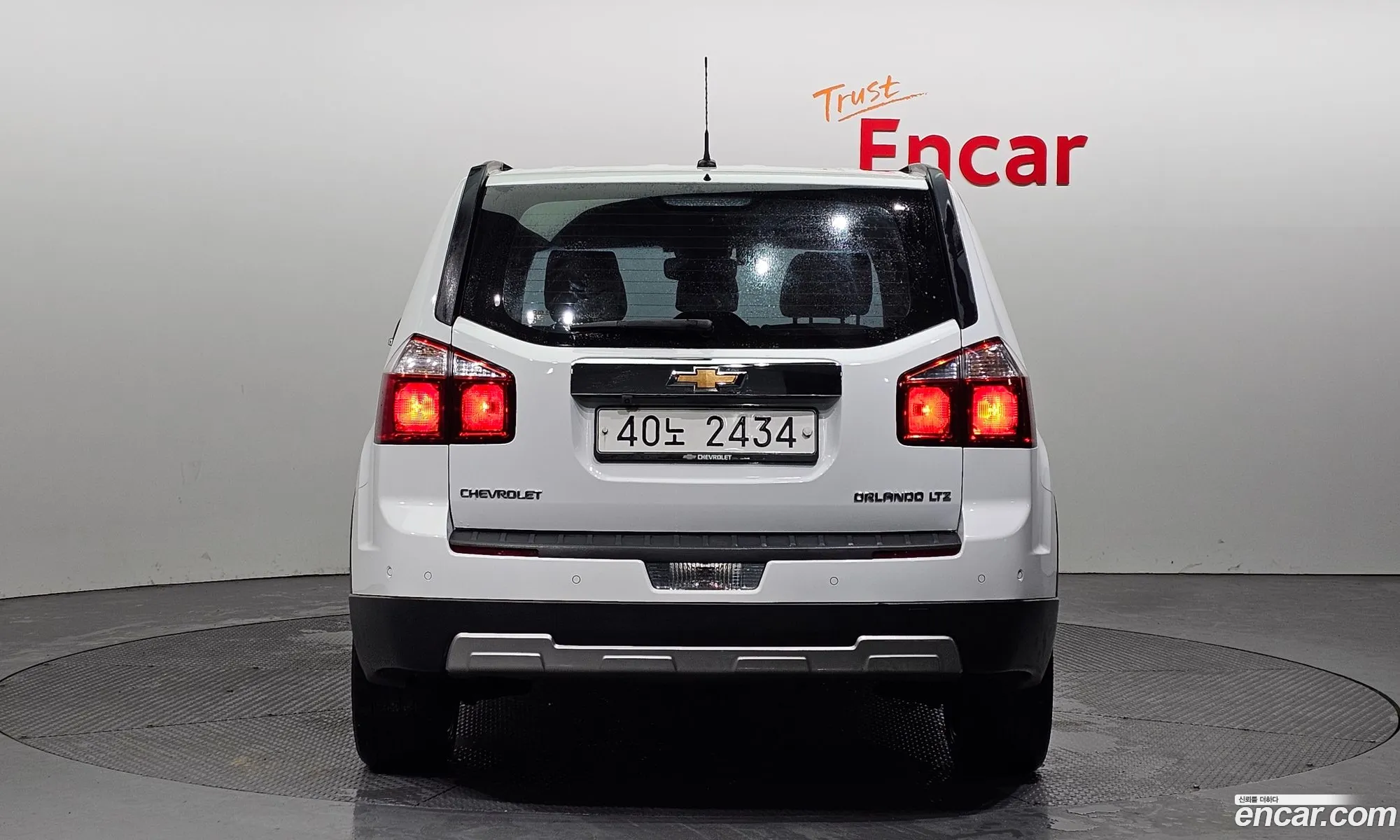Chevrolet Orlando 20 Diesel Ltz 2014 - фотография 5088881