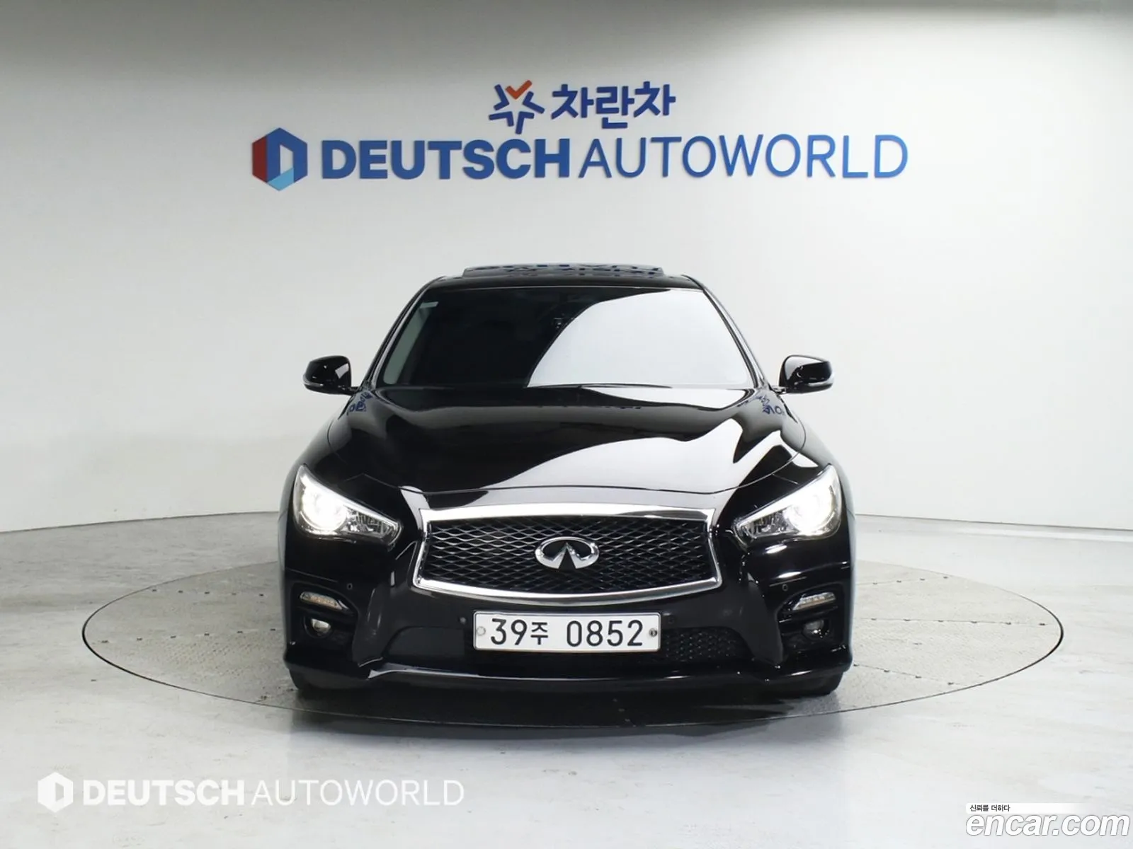 Infiniti Q50 22D Premium 2016 - фотография 3982468
