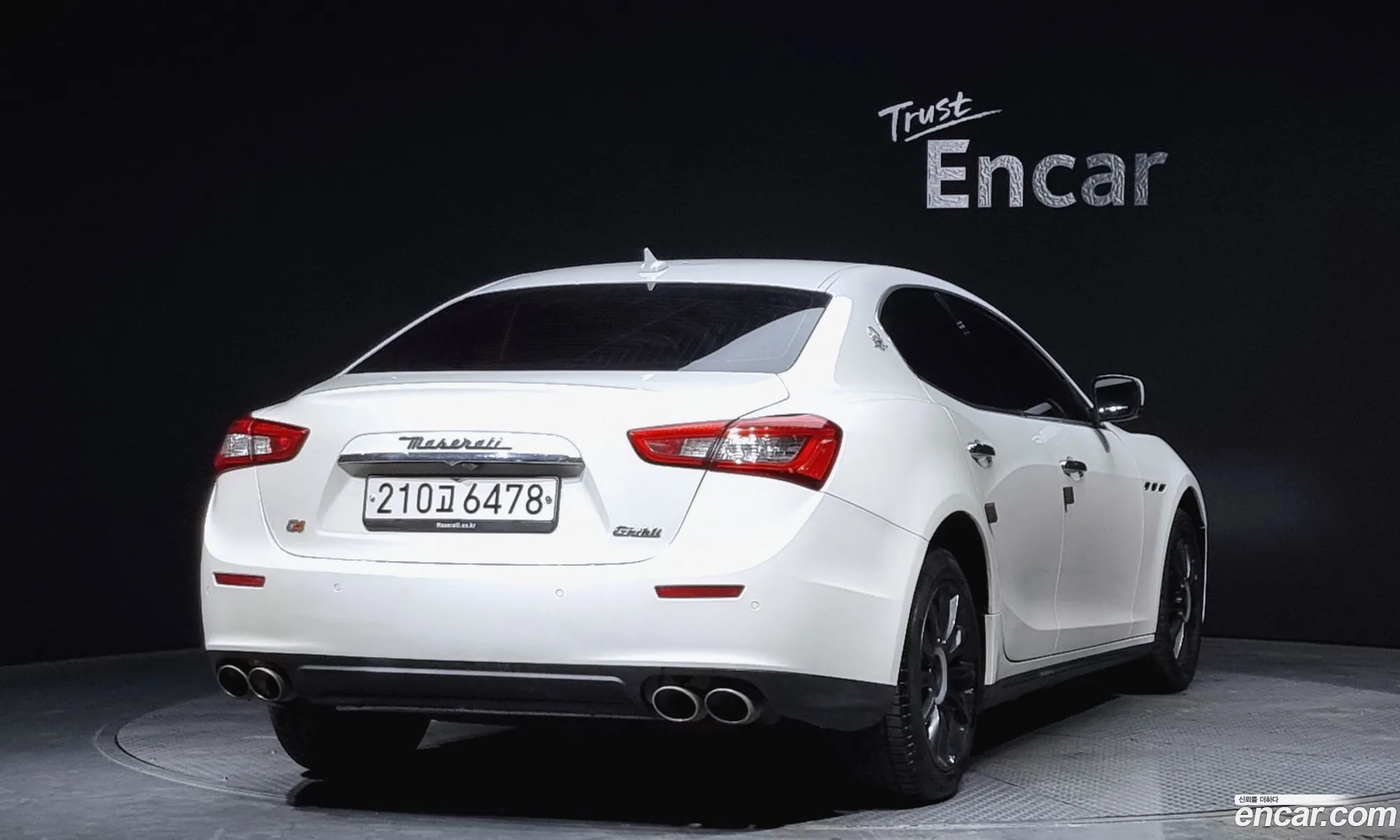 Maserati Ghibli Iii 30 Diesel 2015 - фотография 3723737
