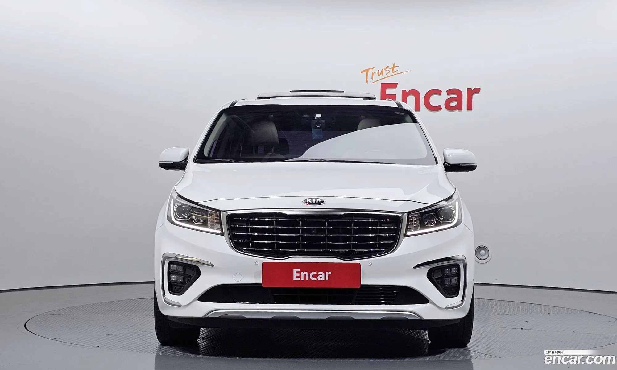 Kia Carnival Iii 9-Seater Noblesse Special 2019 - фотография 12444874