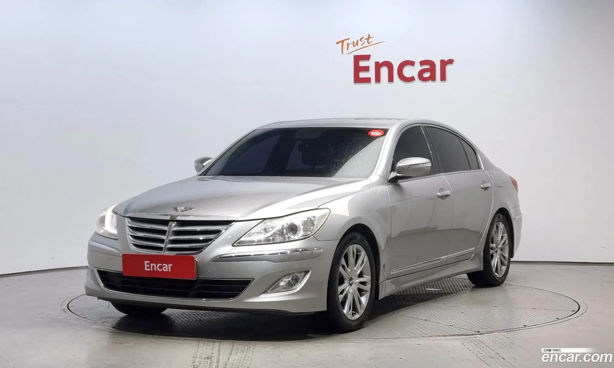 Hyundai Genesis I Bh330 Luxury 2012 - фотография 17915915