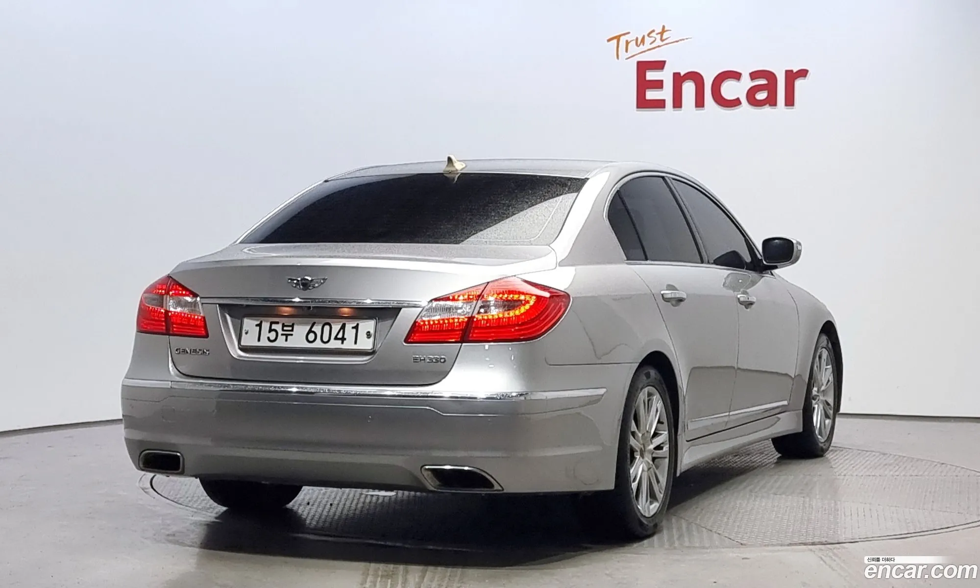 Hyundai Genesis I Bh330 Luxury 2012 - фотография 17915916