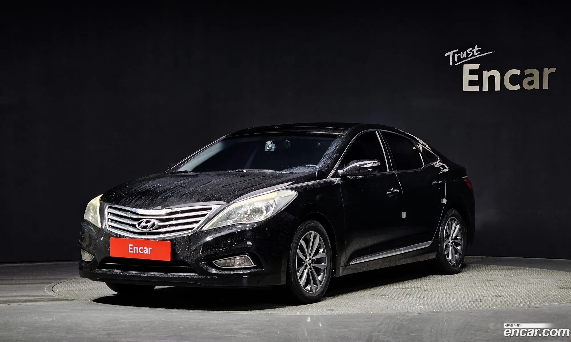 Hyundai Grandeur V Hg240 Luxury 2012 - фотография 12182654