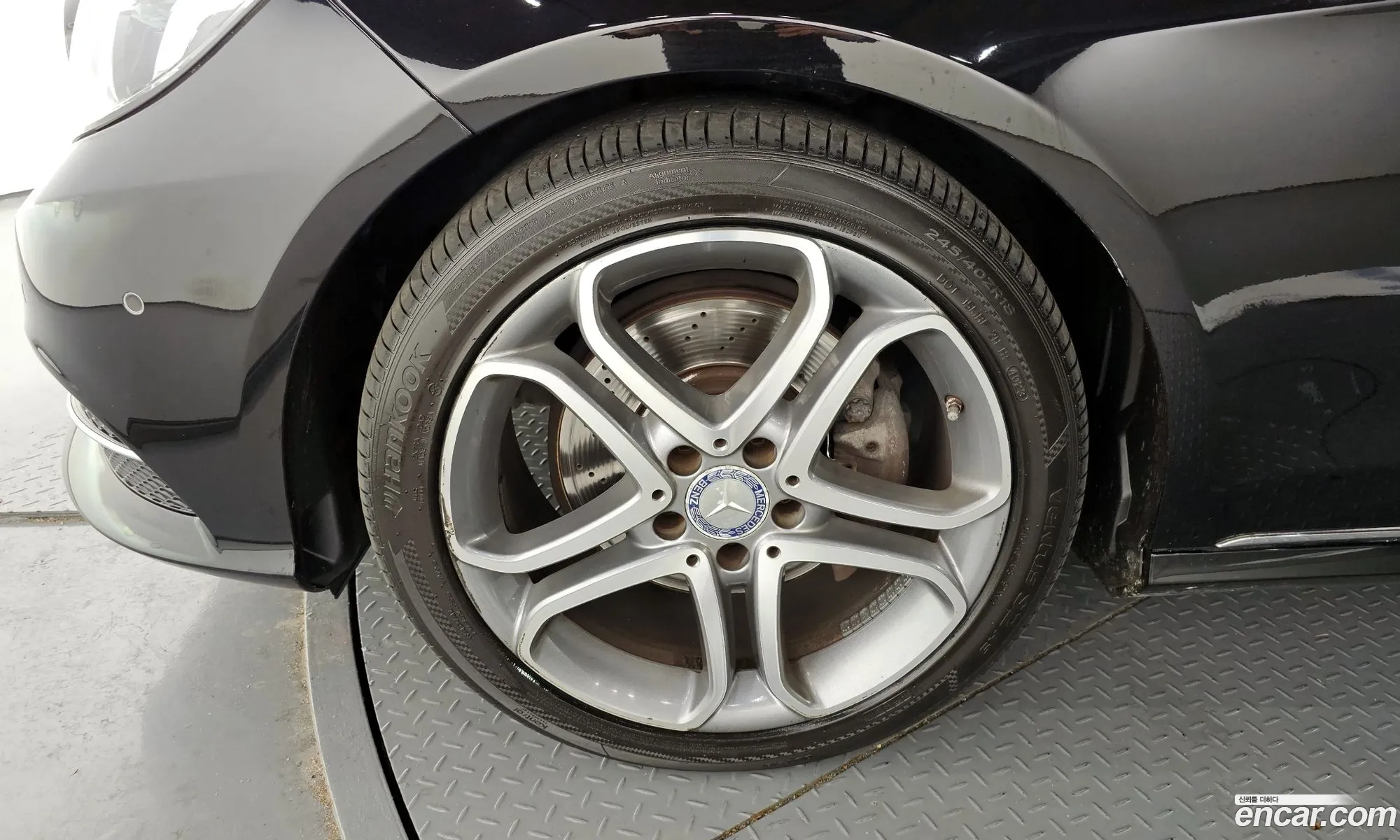 Mercedes-Benz E-Klasse E250 Bluetec 4Matic Avant Garde 2016 - фотография 12186223