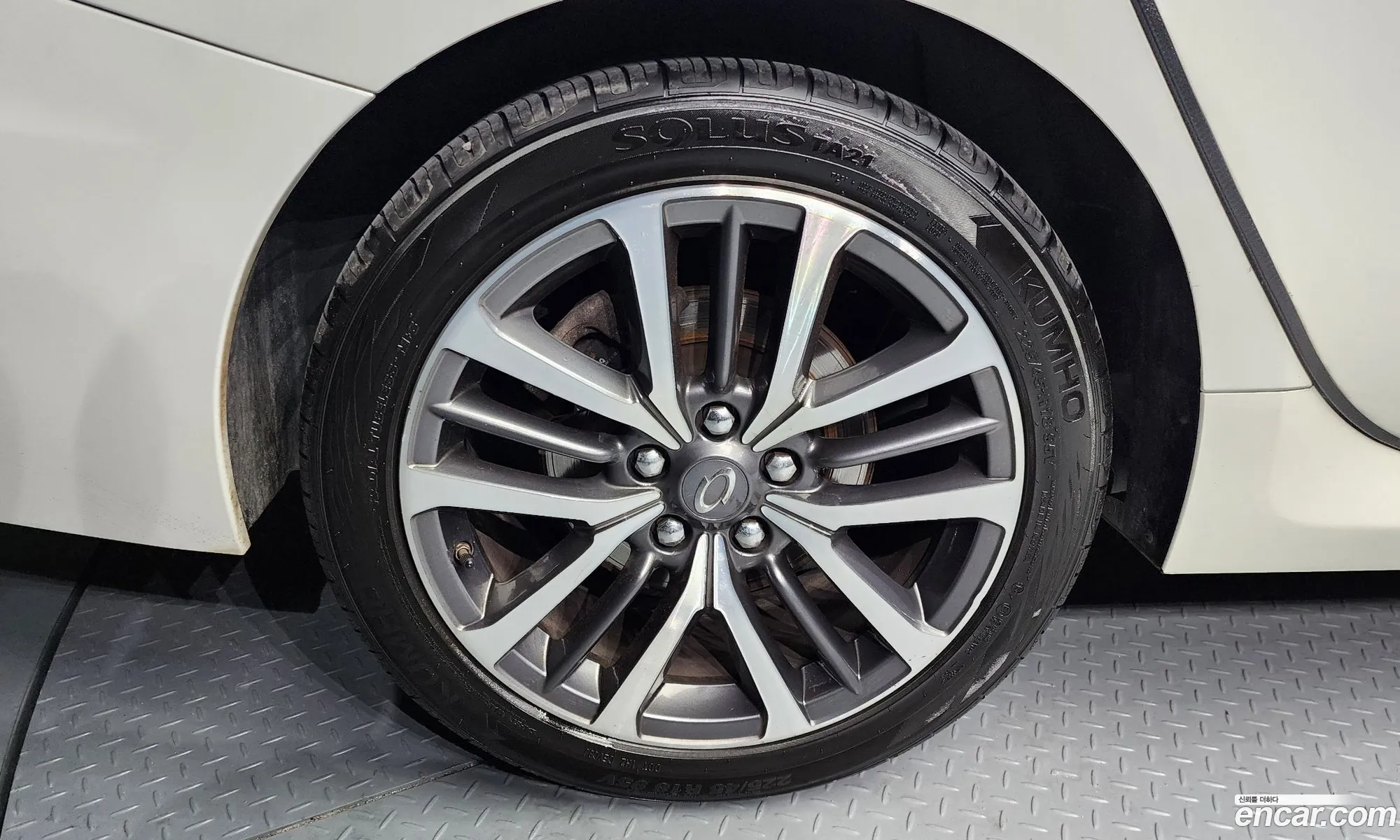 Renault Samsung Sm7 Lpli 20 Lpe For The Disabled 2017 - фотография 1798016