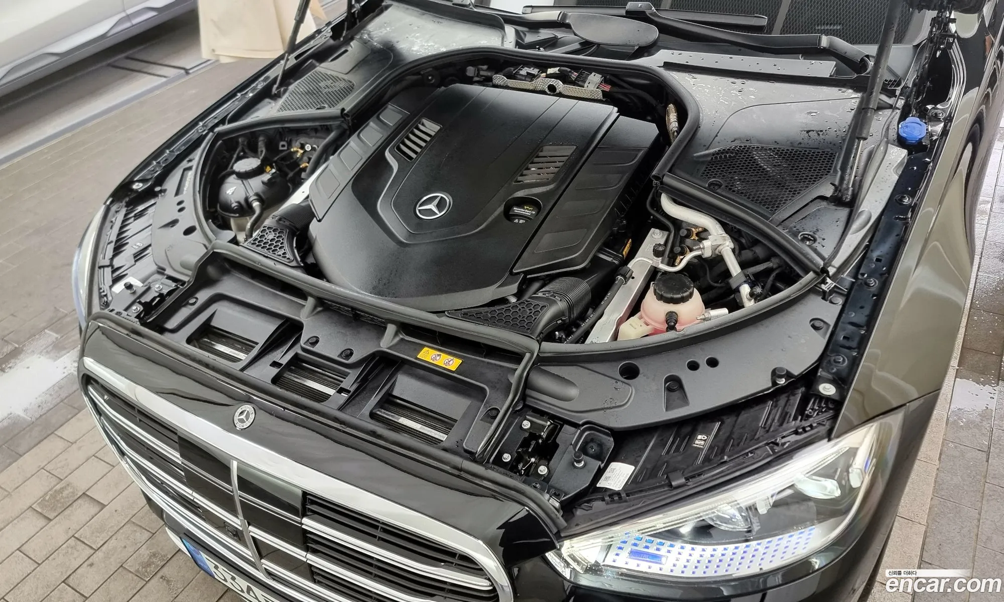 Mercedes-Benz S-Klasse S580L 4Matic 2023 - фотография 13175916