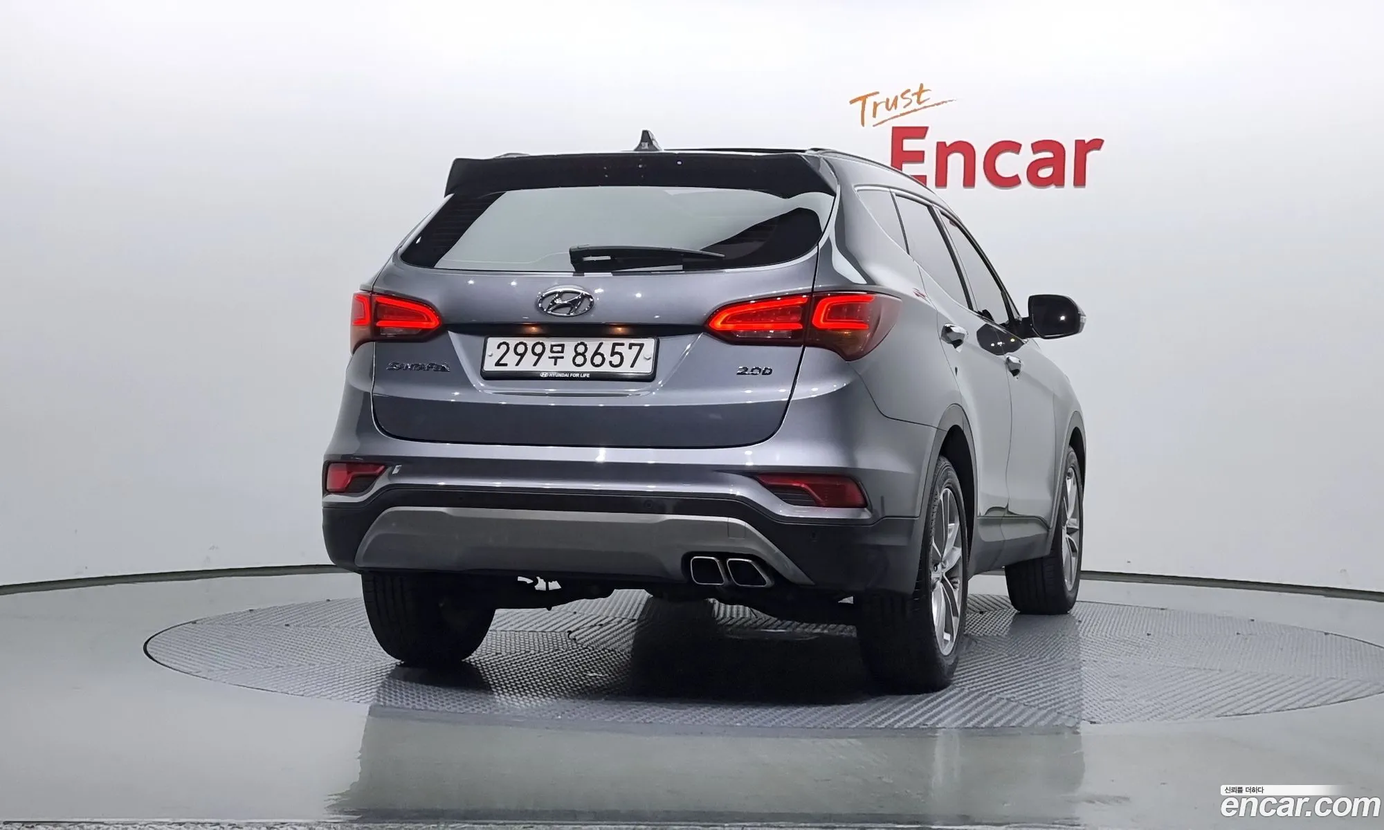Hyundai Santa Fe Diesel 20 2Wd 2018 - фотография 12811584