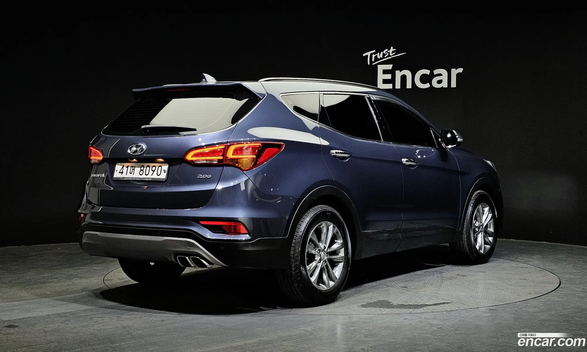 Hyundai Santa Fe Diesel 20 2Wd 2018 - фотография 17005254